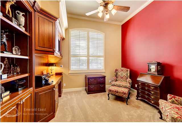 BURNT PINE - Residential
