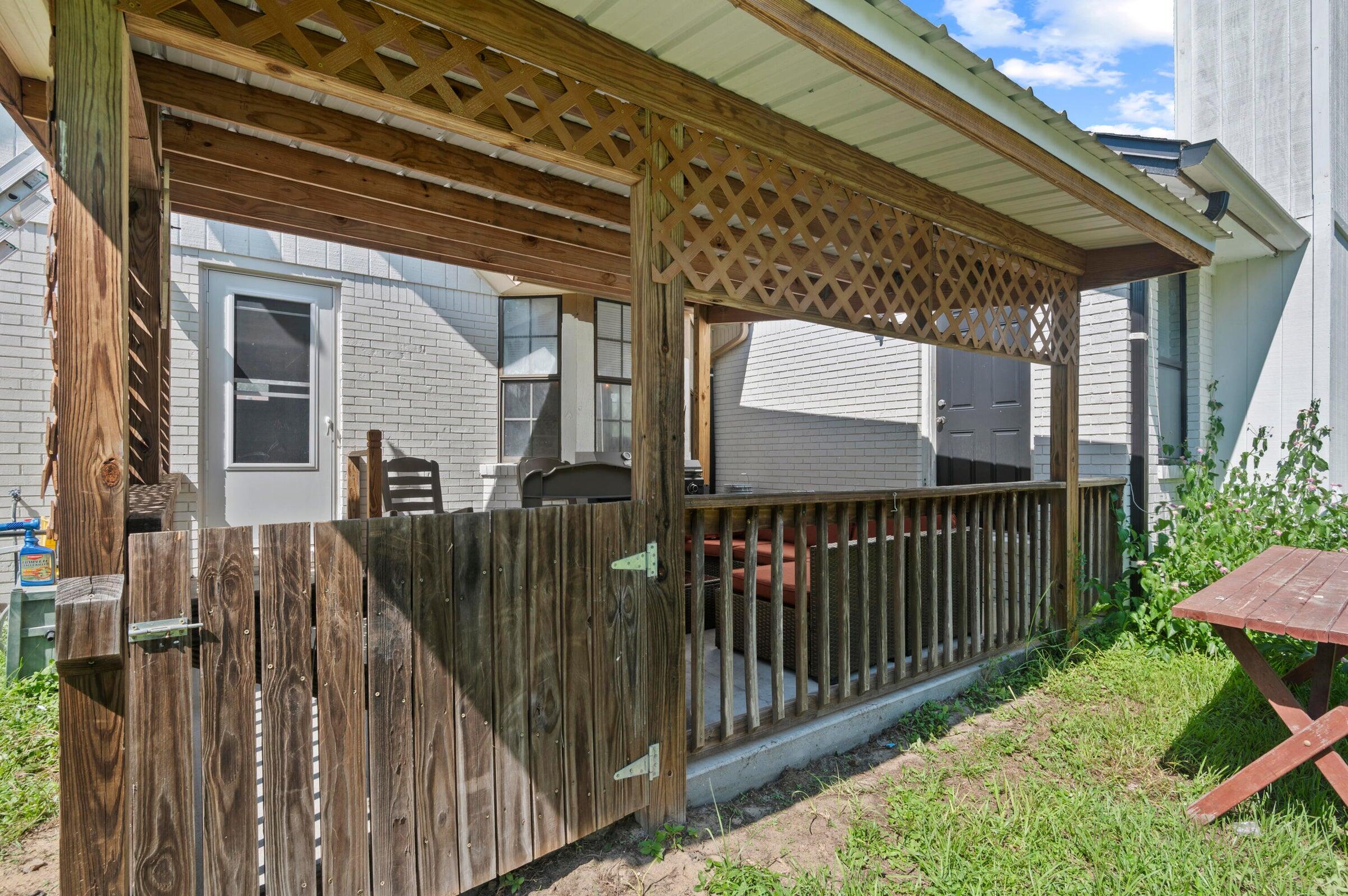 COUNTRYVIEW ESTATES 3RD ADDN - Residential