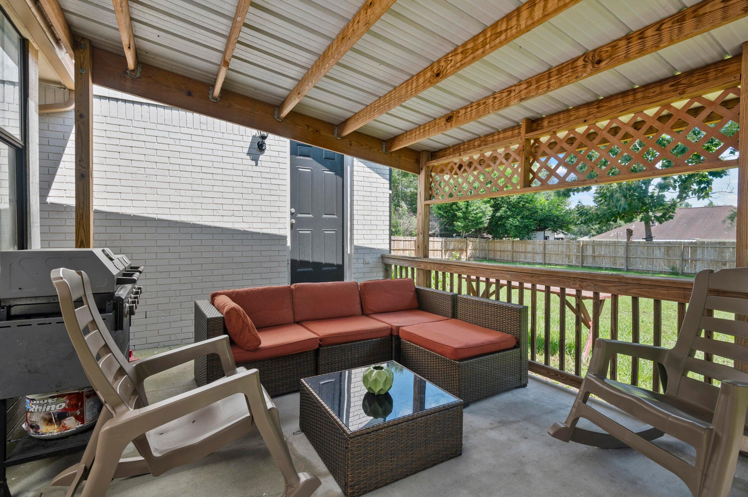 COUNTRYVIEW ESTATES 3RD ADDN - Residential