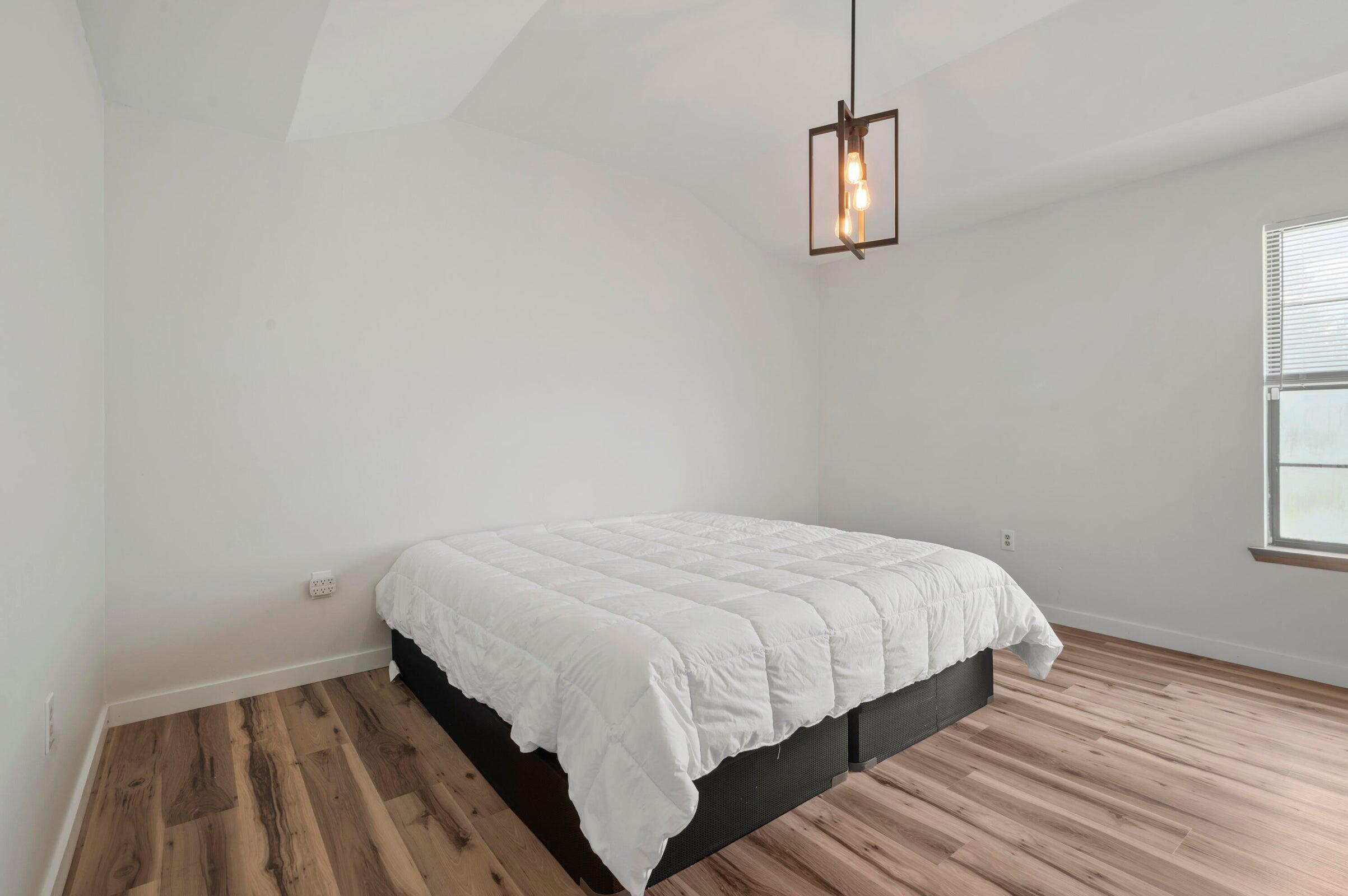 COUNTRYVIEW ESTATES 3RD ADDN - Residential