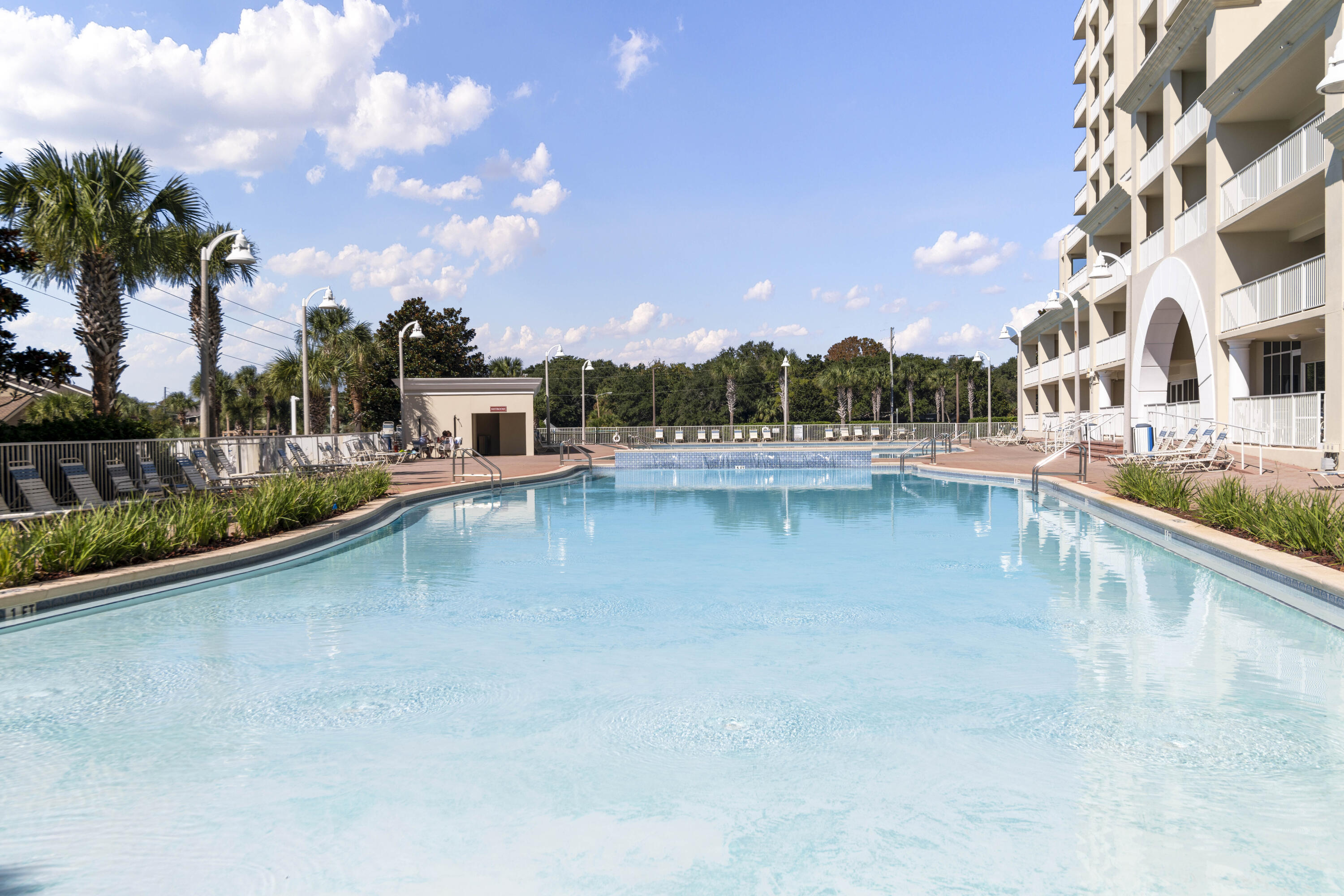 ARIEL DUNES II - Residential