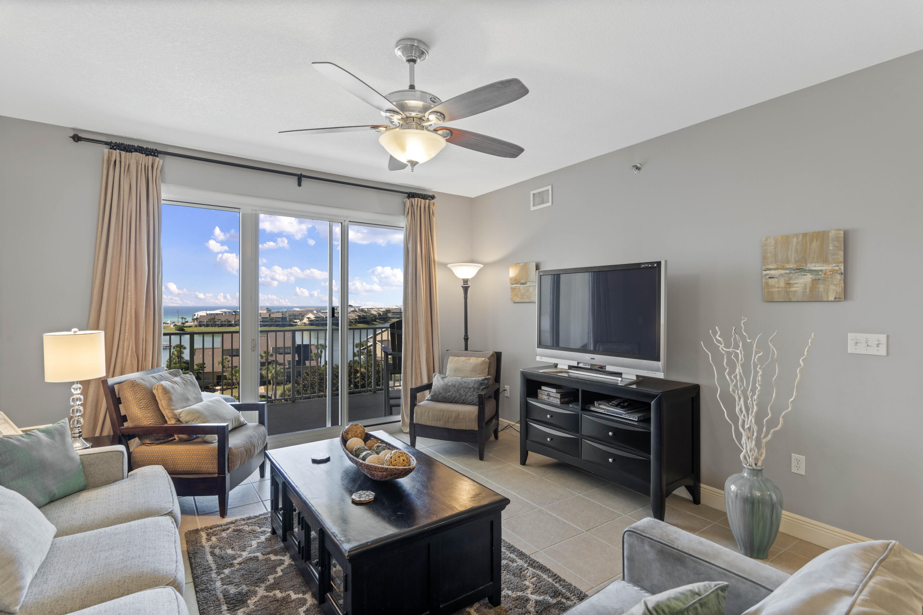 ARIEL DUNES II - Residential