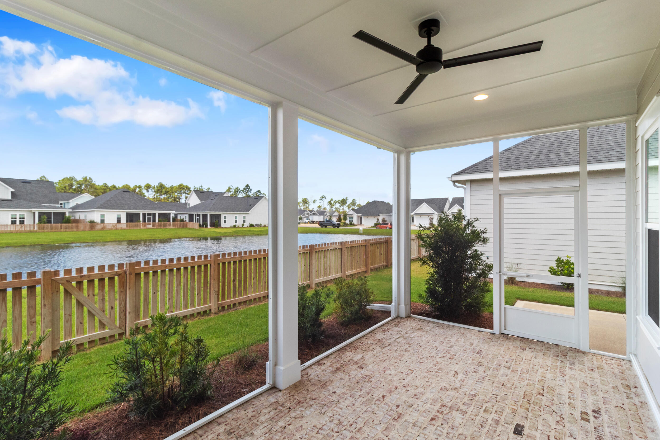 WATERSOUND ORIGINS - Residential