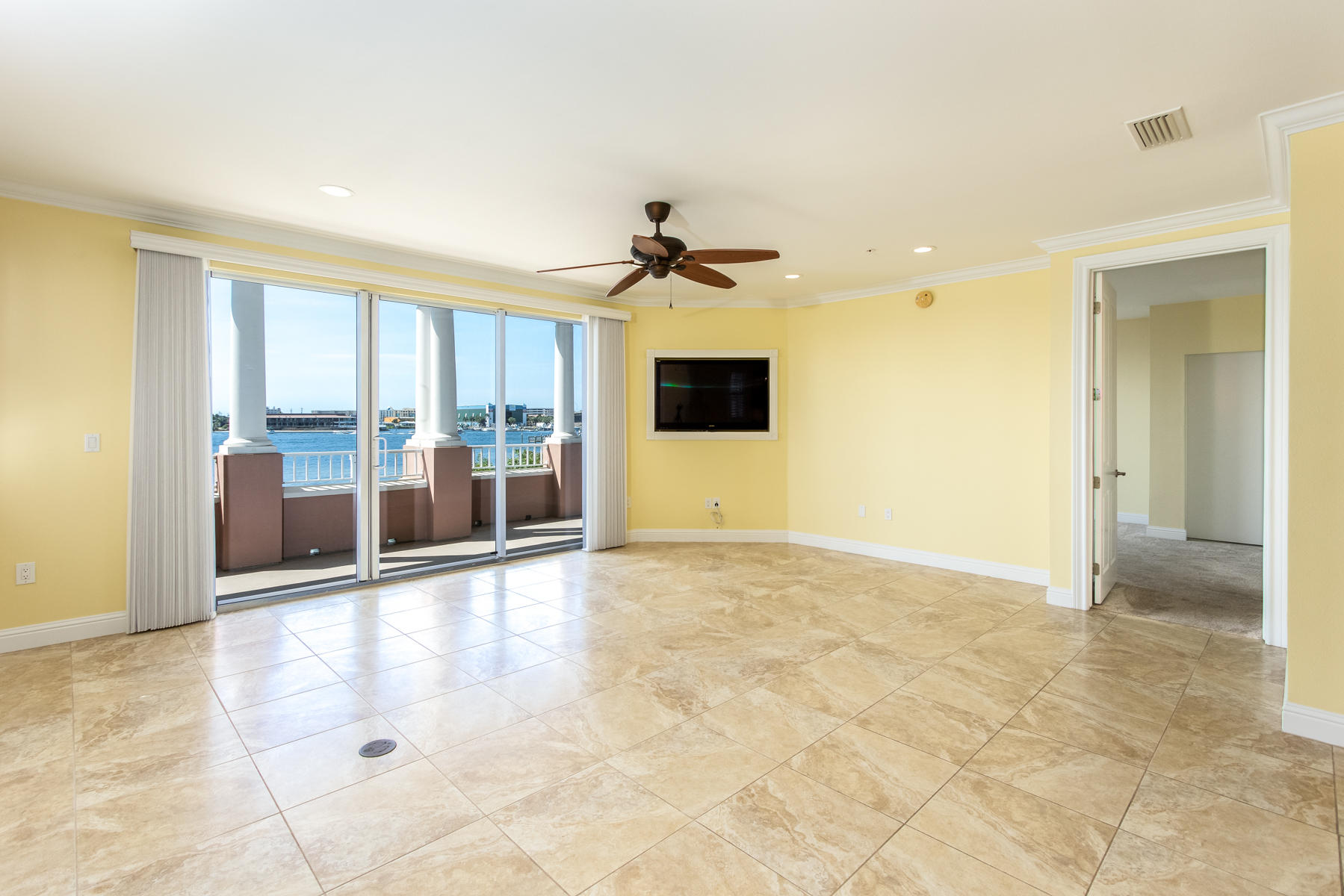 VILLA DI MARE - Residential