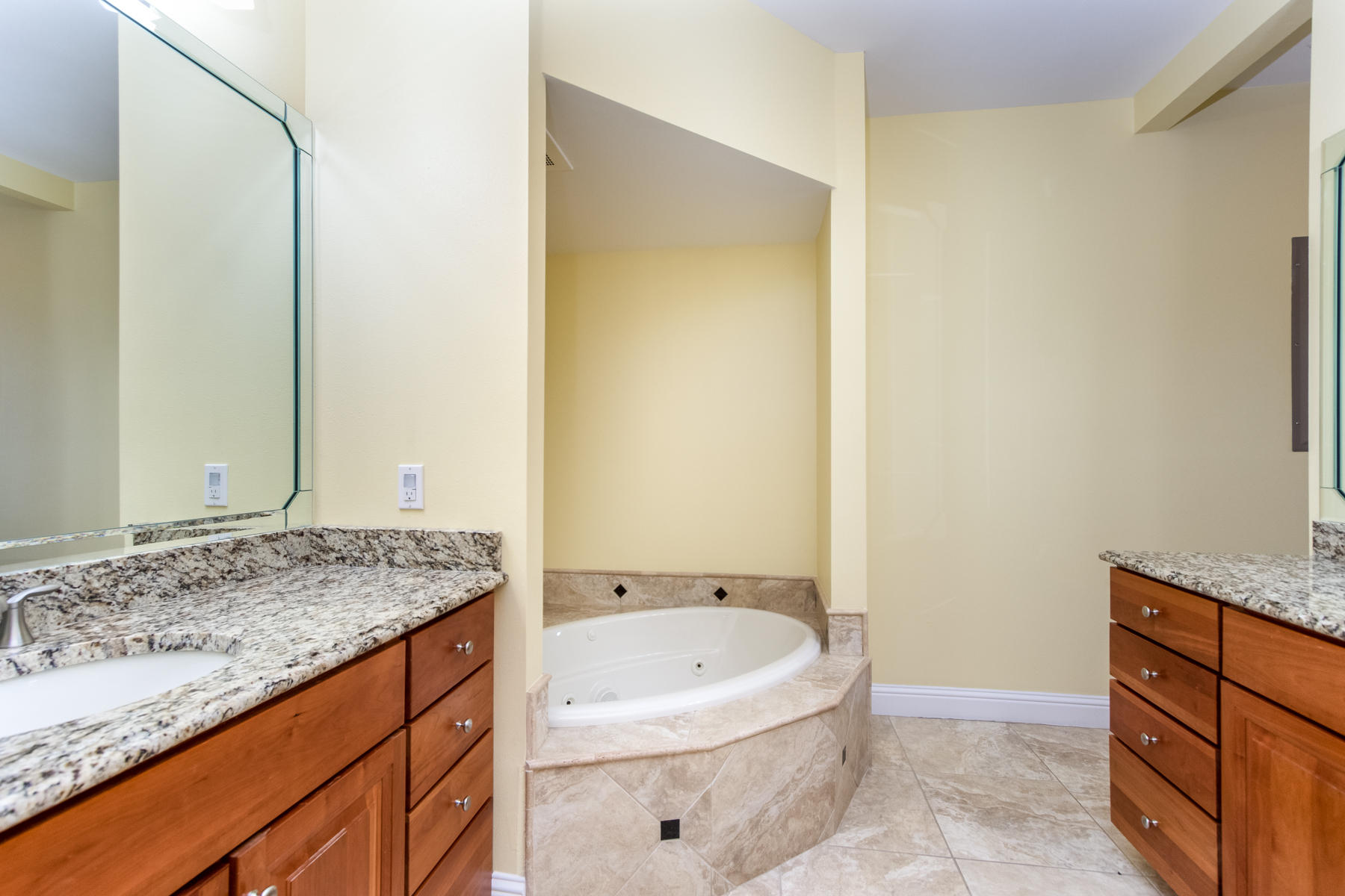 VILLA DI MARE - Residential