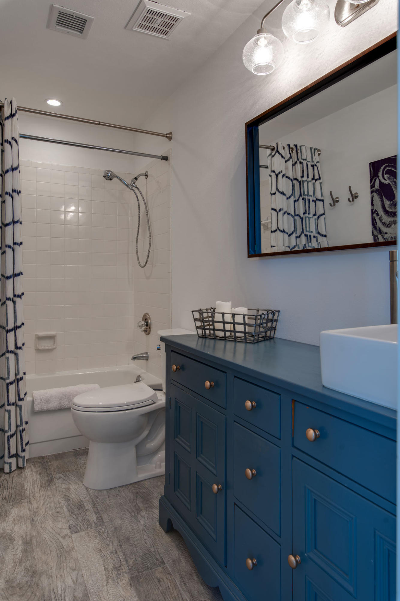 LINKSIDE VILLAGE UNIT 2 - Residential