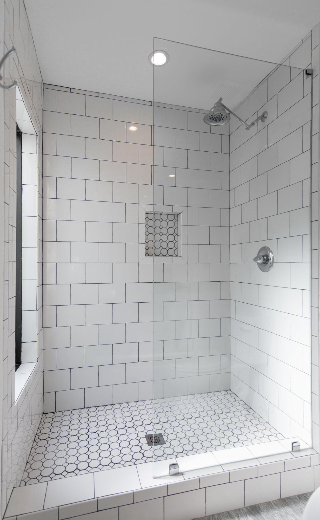 LINKSIDE VILLAGE UNIT 2 - Residential