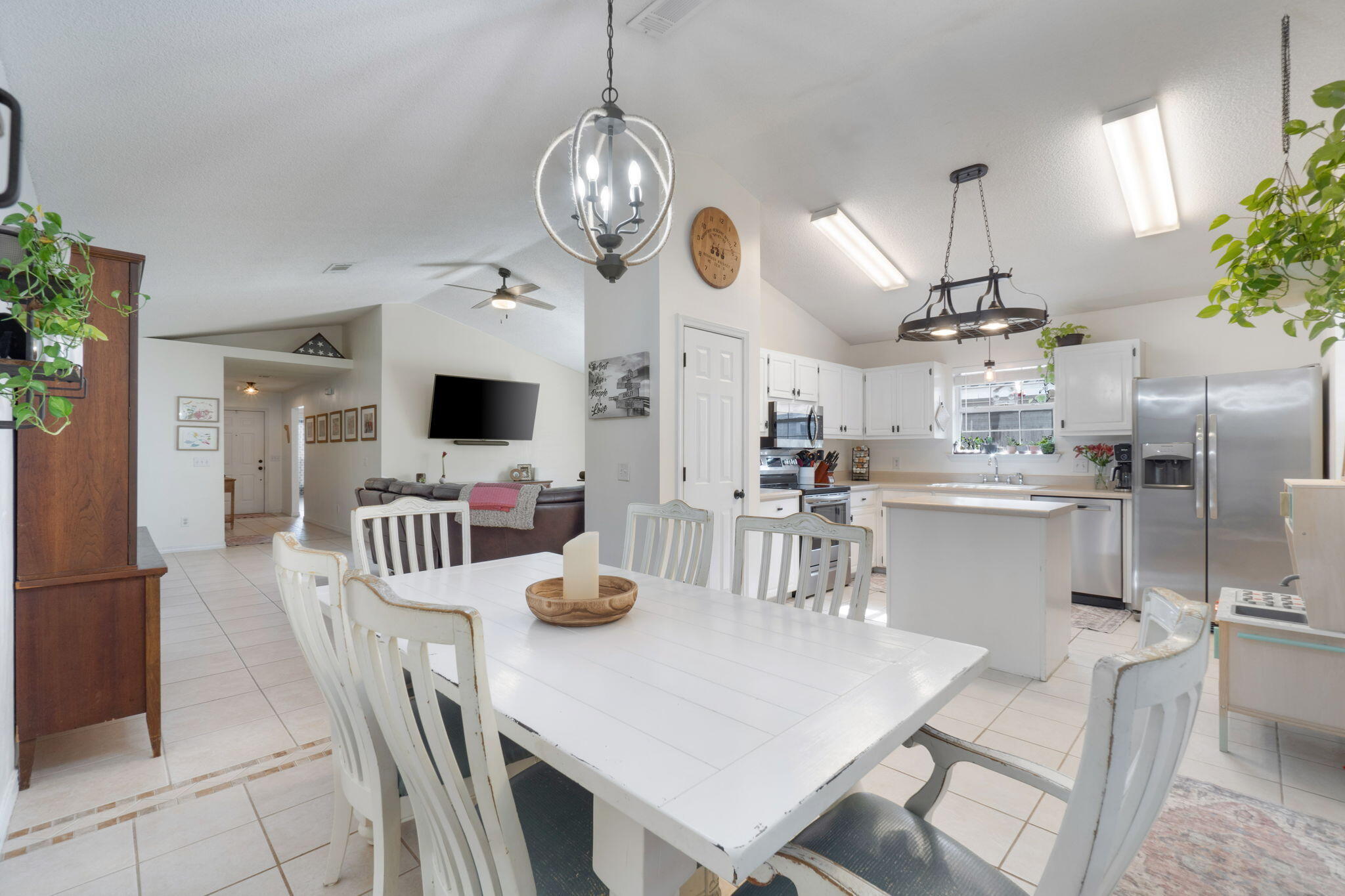 WHISPERWOODS - Residential