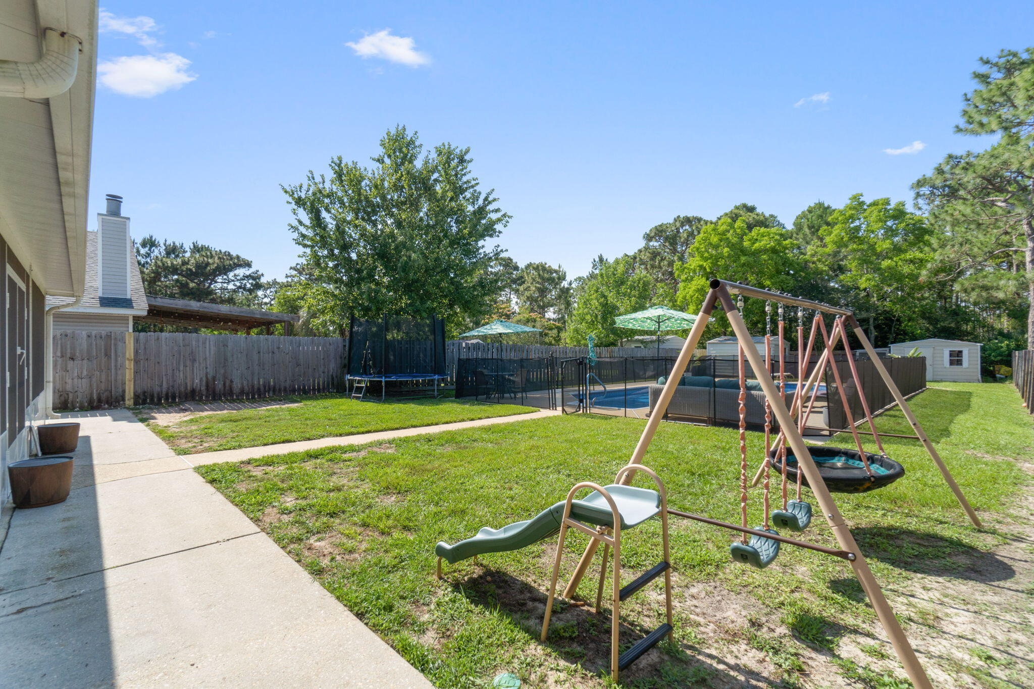 WHISPERWOODS - Residential