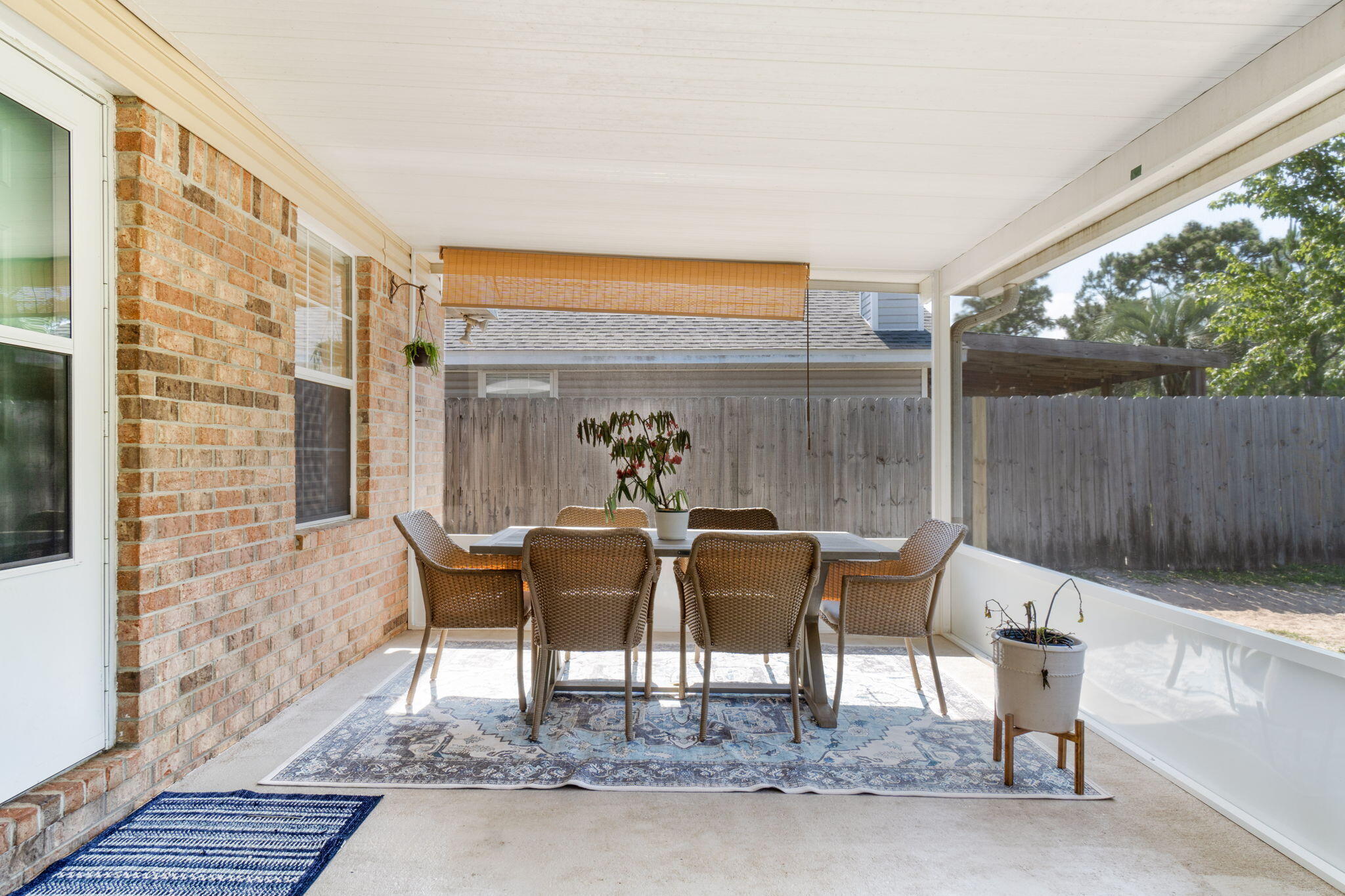 WHISPERWOODS - Residential