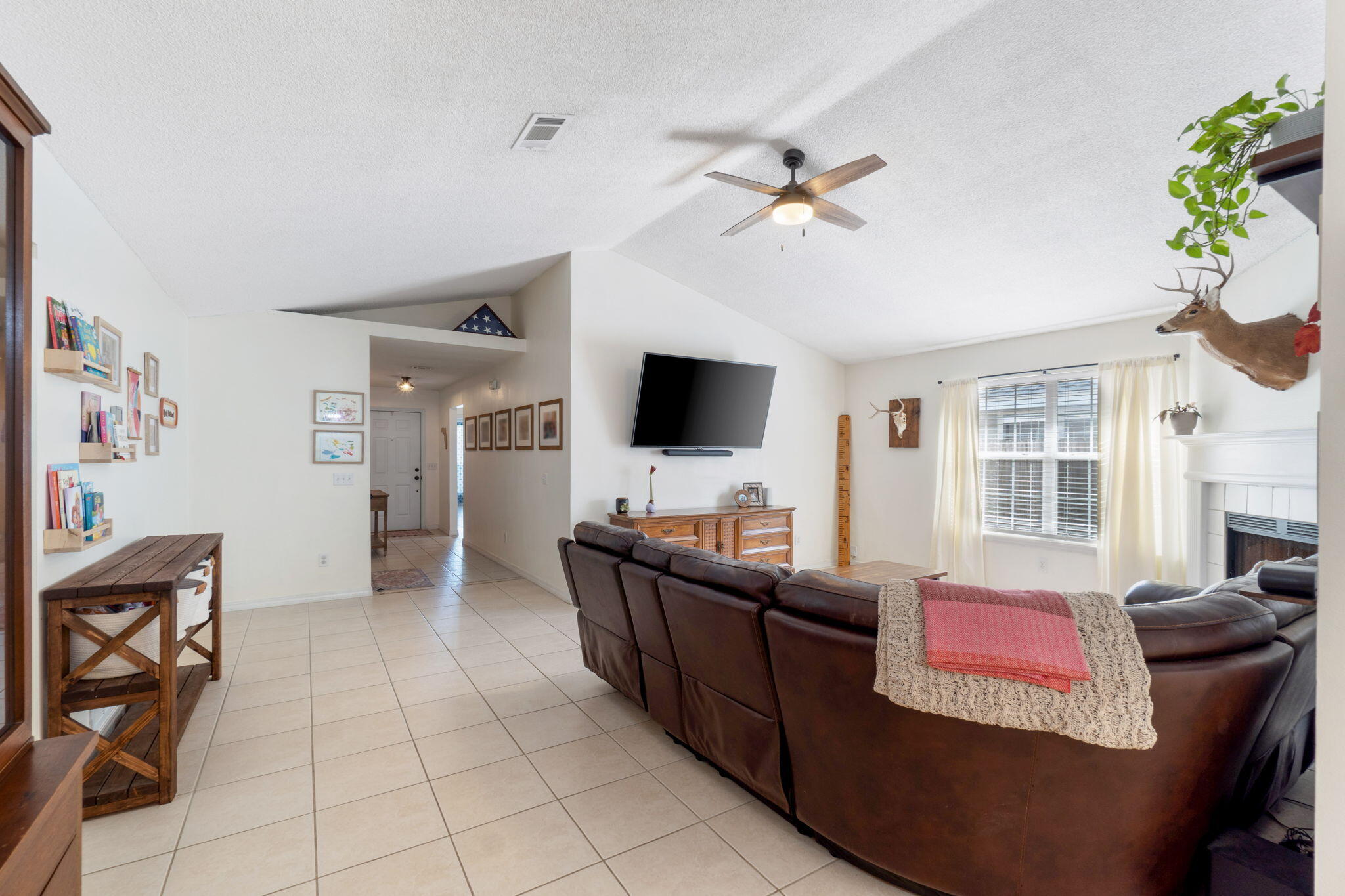 WHISPERWOODS - Residential