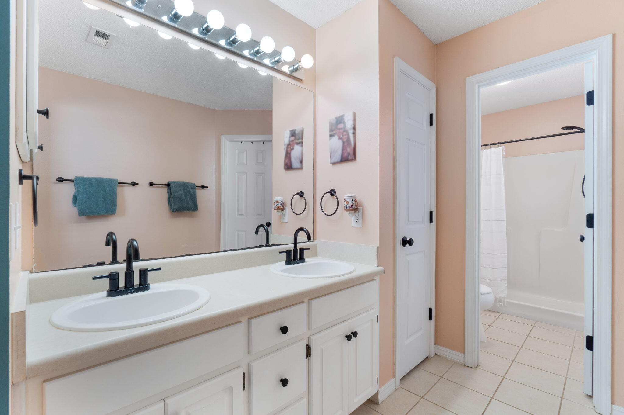 WHISPERWOODS - Residential