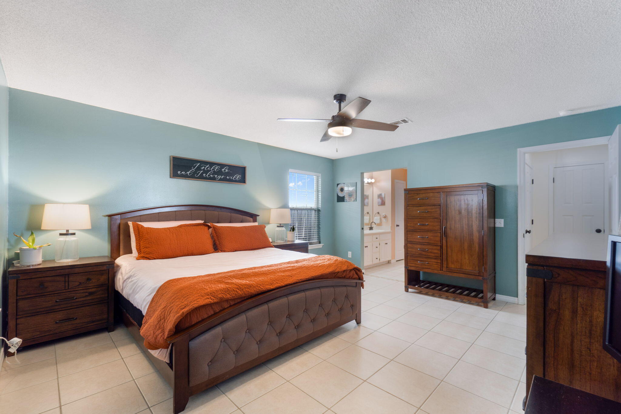 WHISPERWOODS - Residential