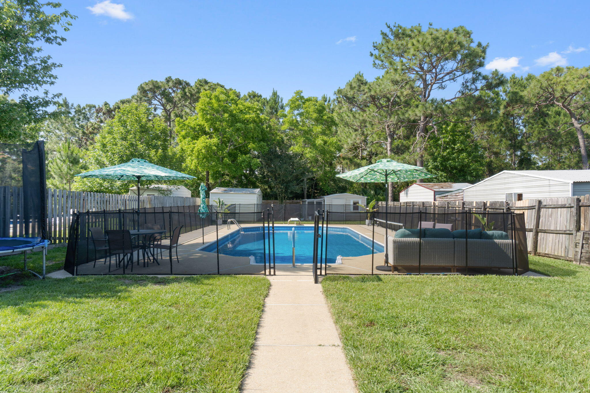 WHISPERWOODS - Residential