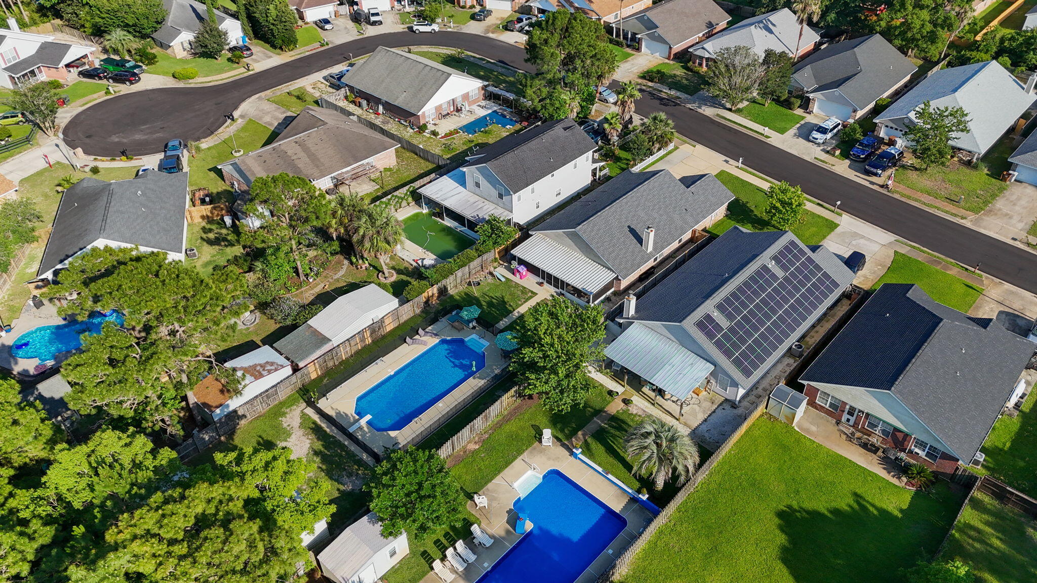 WHISPERWOODS - Residential