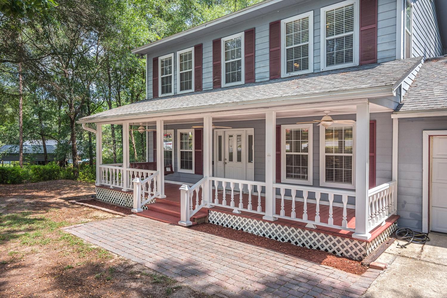 LAURELWOOD ESTATES - Residential