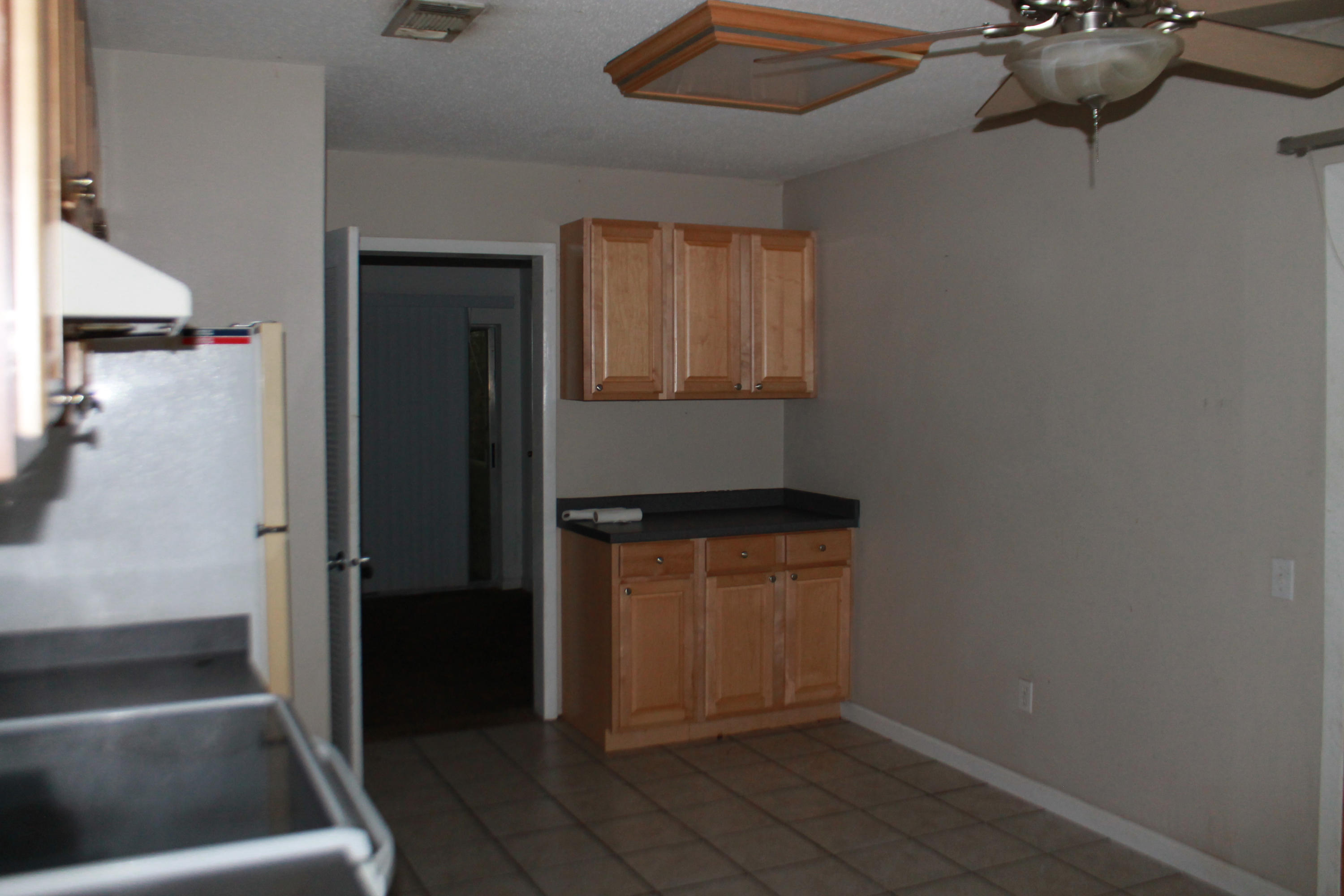 CAROL ANNE MANOR - Residential