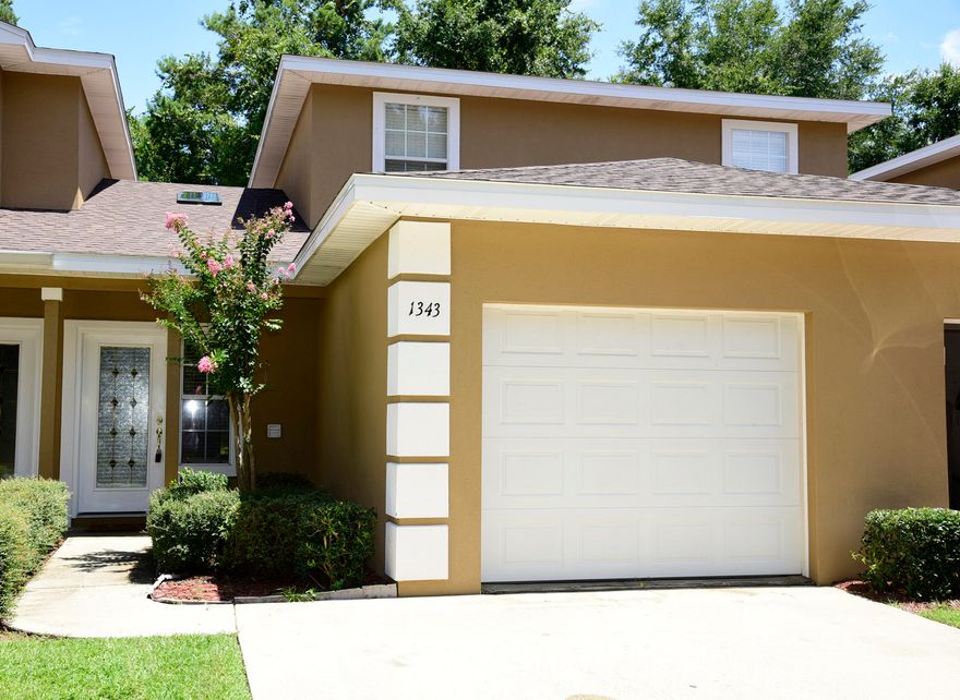 Come take a look at this charming 3 bedroom, 2 bathroom townhome located in Niceville. Situated in the heart of Bluewater Bay, this property boasts spacious walk-in closets, creating ample storage space for all your belongings. The light and bright interior of the home provides a welcoming atmosphere, perfect for relaxing or entertaining guests. The kitchen island offers additional counter space and a convenient spot for meal preparation. Don't miss out on the opportunity to make this townhouse your home.