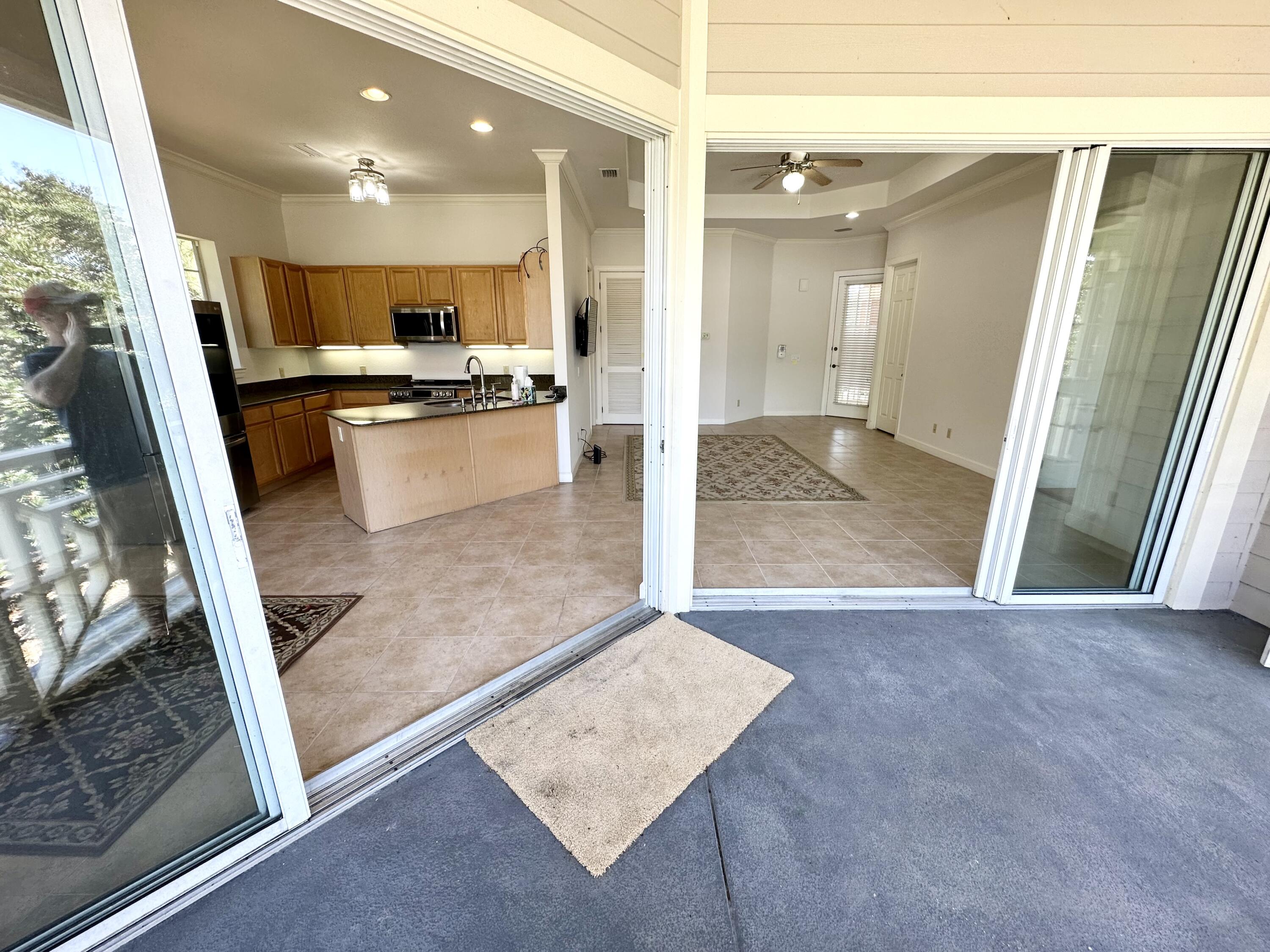 CRYSTAL COVE - Residential