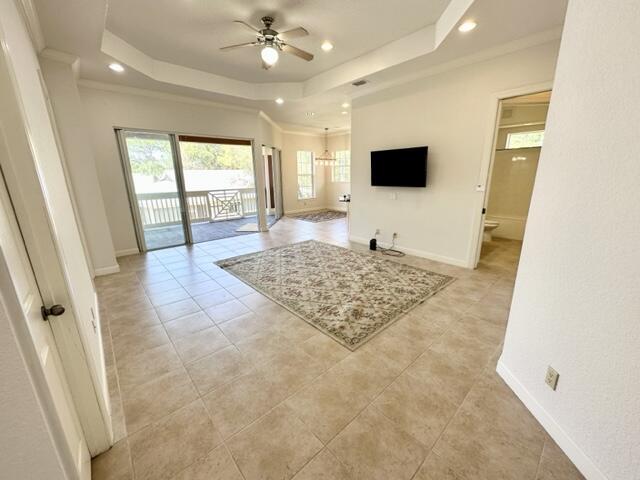 CRYSTAL COVE - Residential