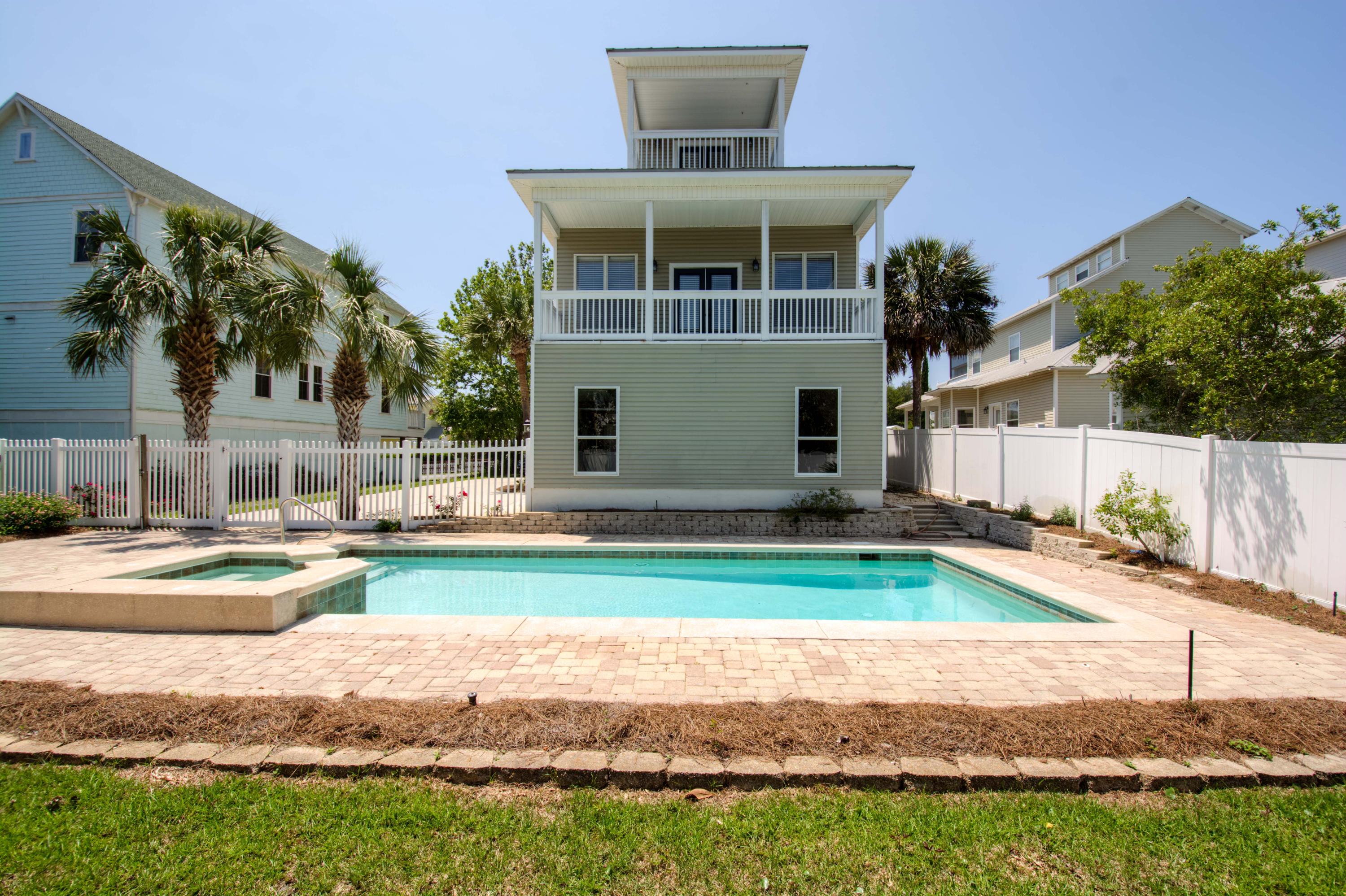 SANDCASTLES BY THE SEA T/H PH 1 - Residential