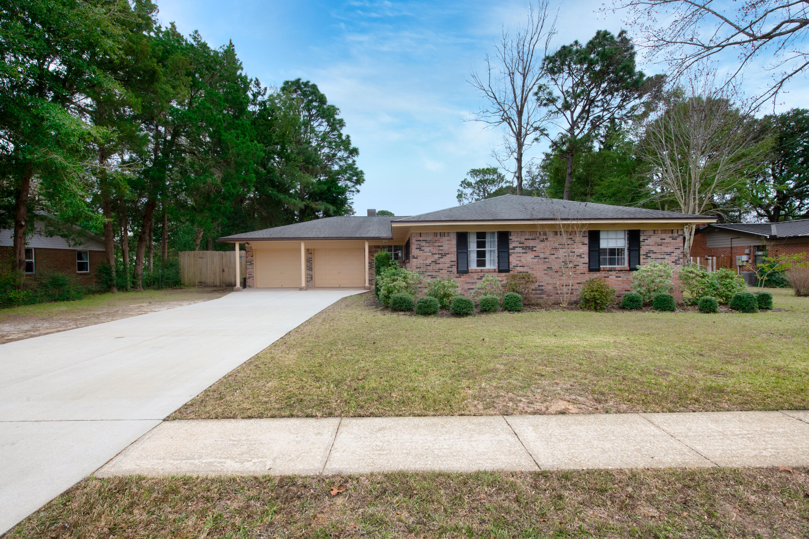 POQUITO BAYOU - Residential
