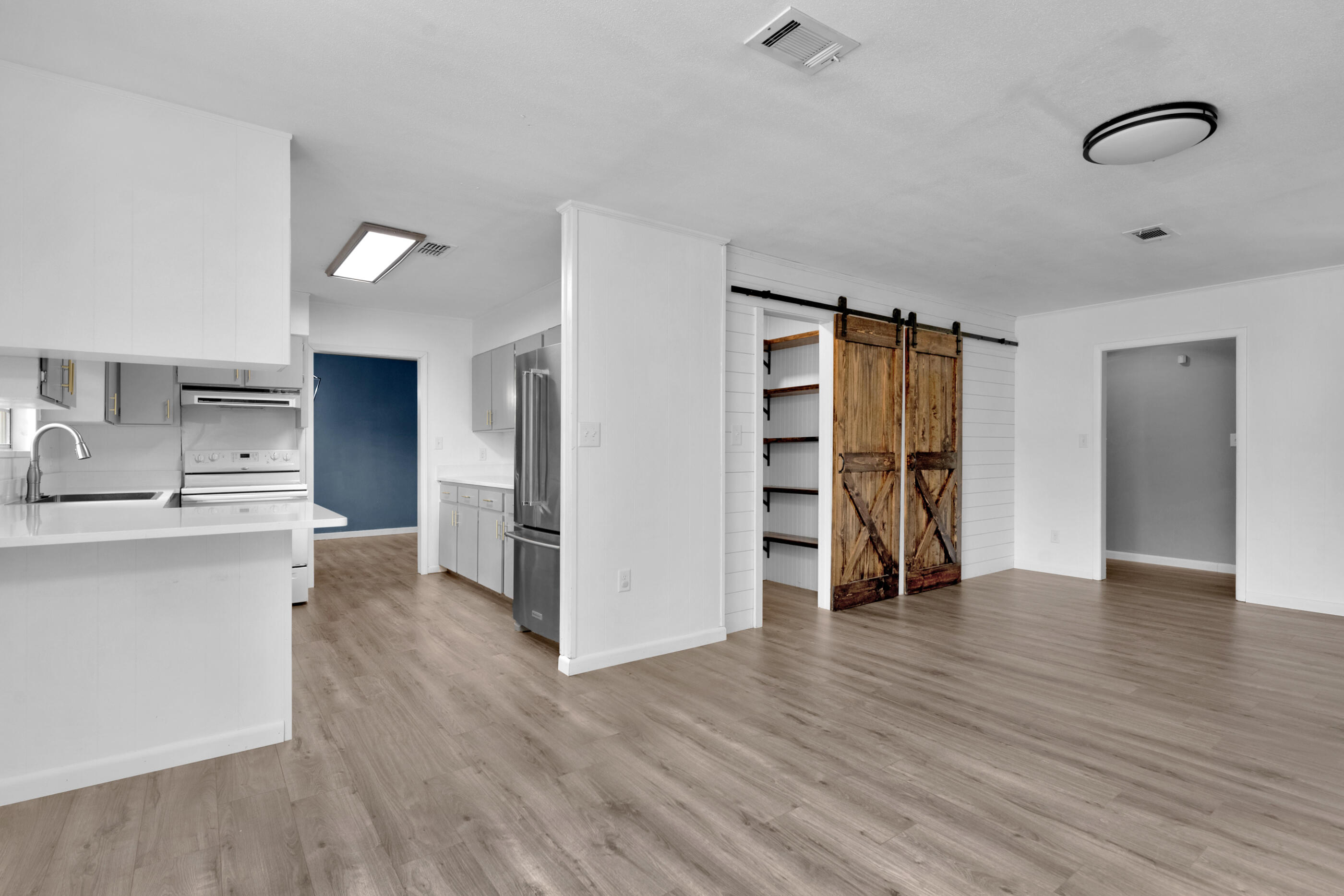 POQUITO BAYOU - Residential