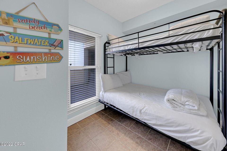 MAJESTIC BEACH TOWERS I - Residential