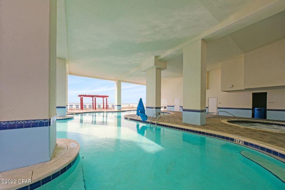 MAJESTIC BEACH TOWERS I - Residential