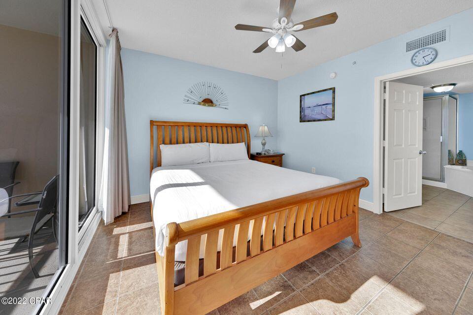 MAJESTIC BEACH TOWERS I - Residential