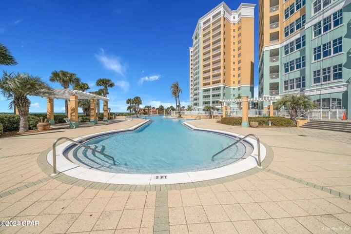 En Soleil - Residential