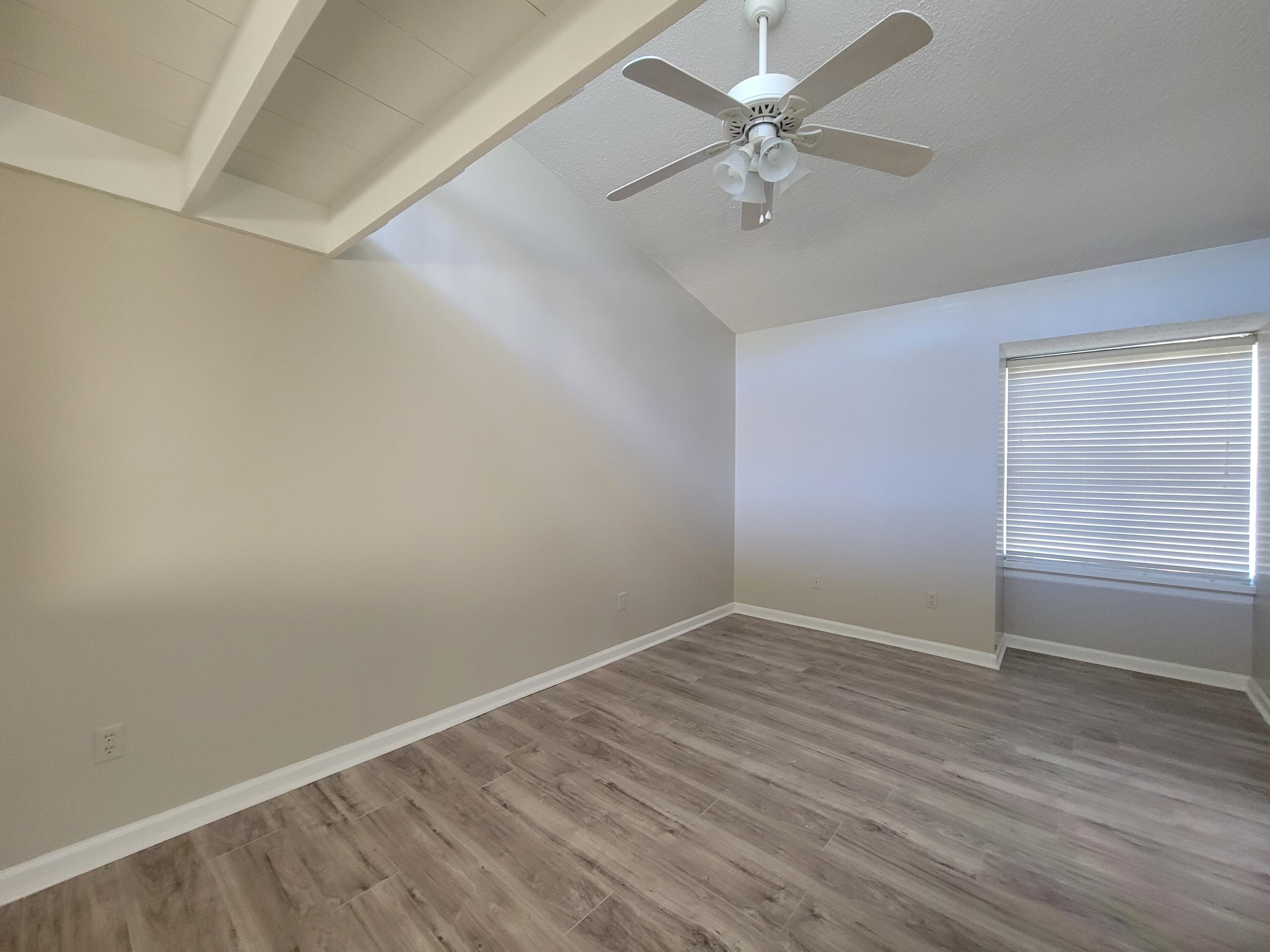 CAMP CREEK VILLAGE - Residential Lease
