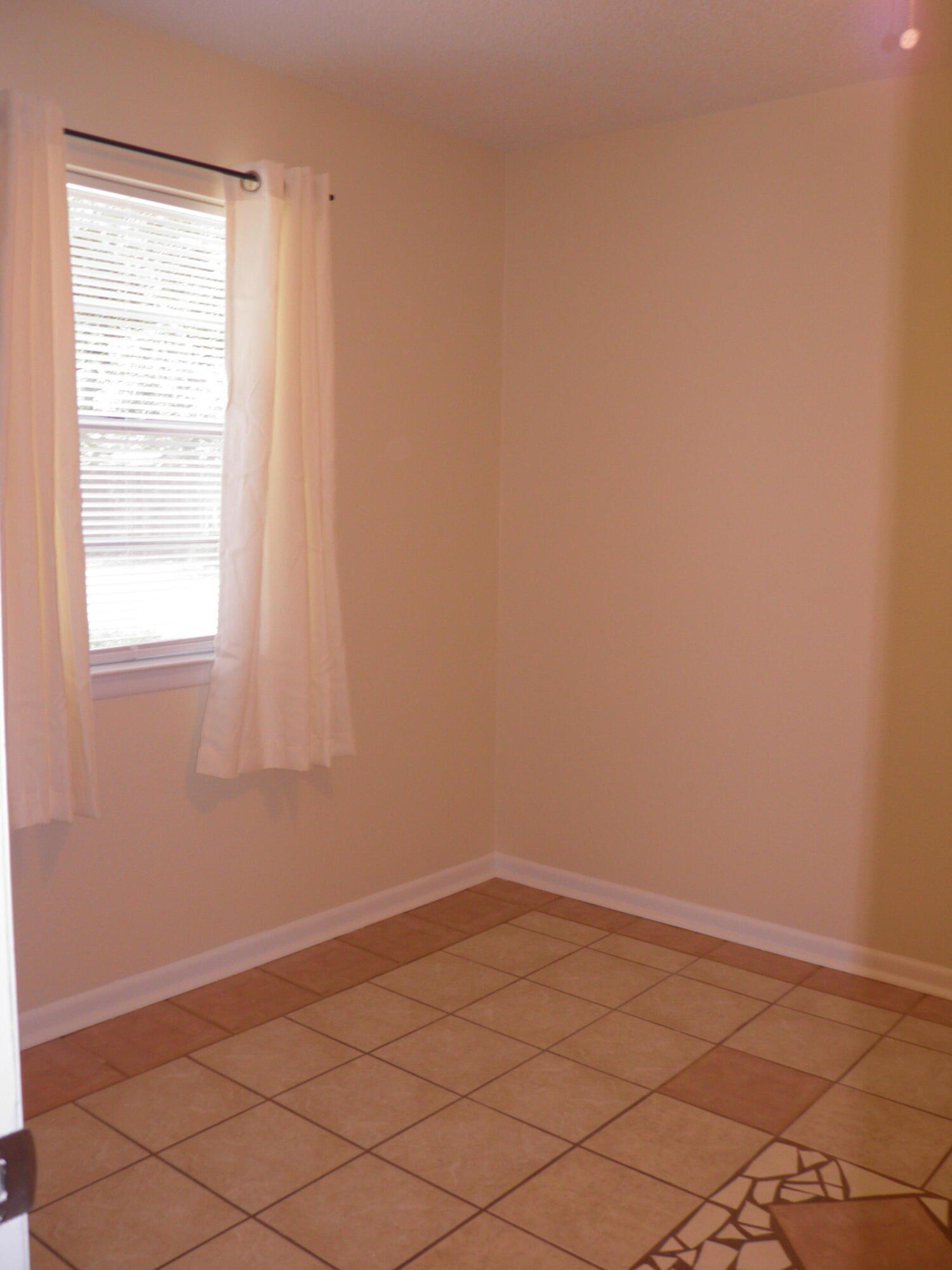 OAKLAND ADDN - Residential Lease