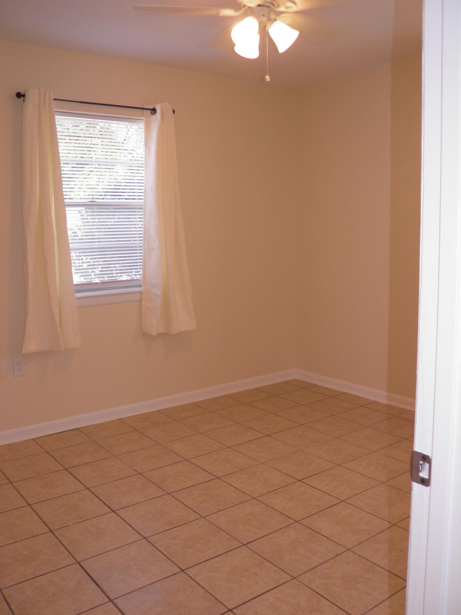 OAKLAND ADDN - Residential Lease