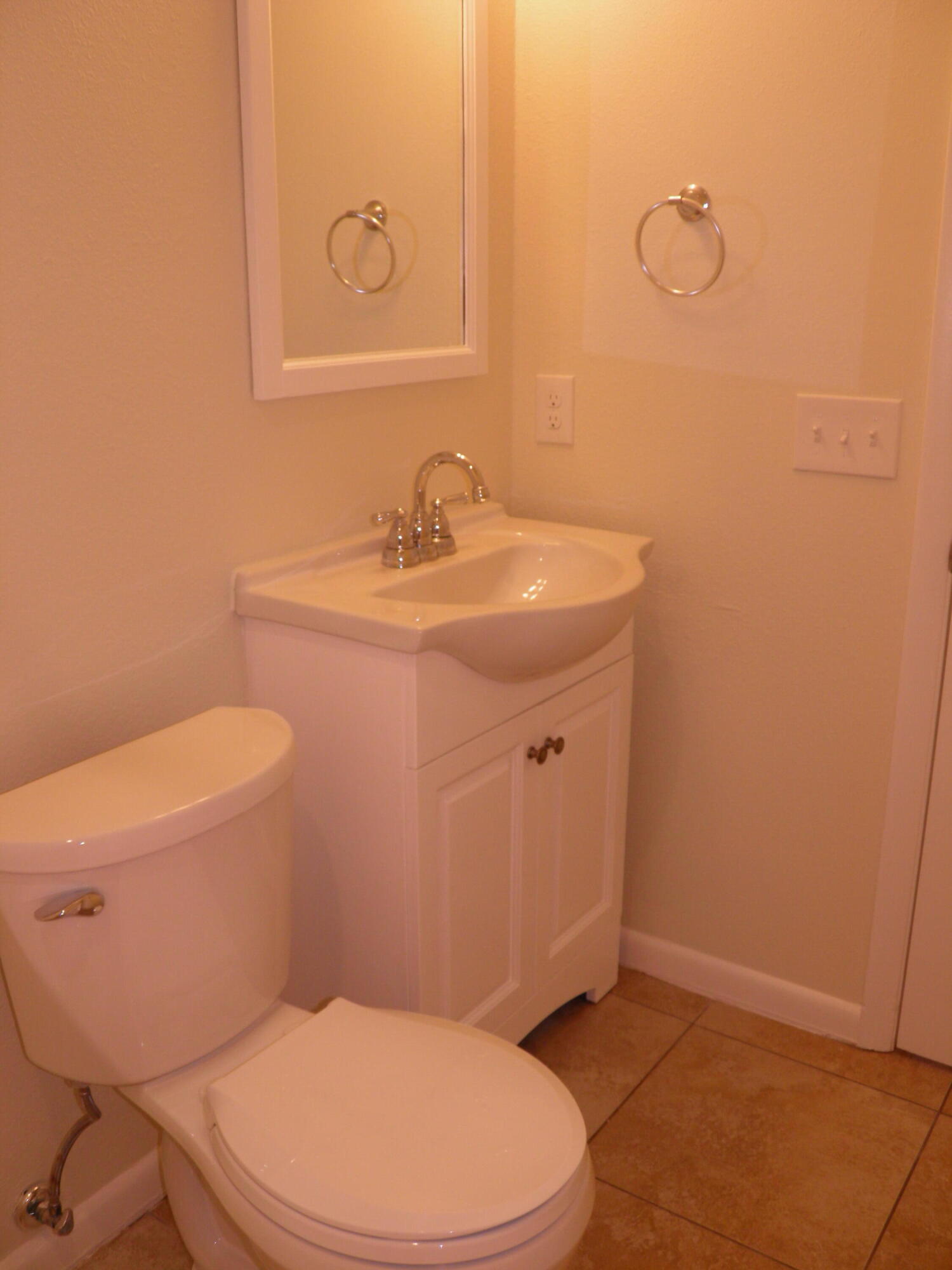 OAKLAND ADDN - Residential Lease