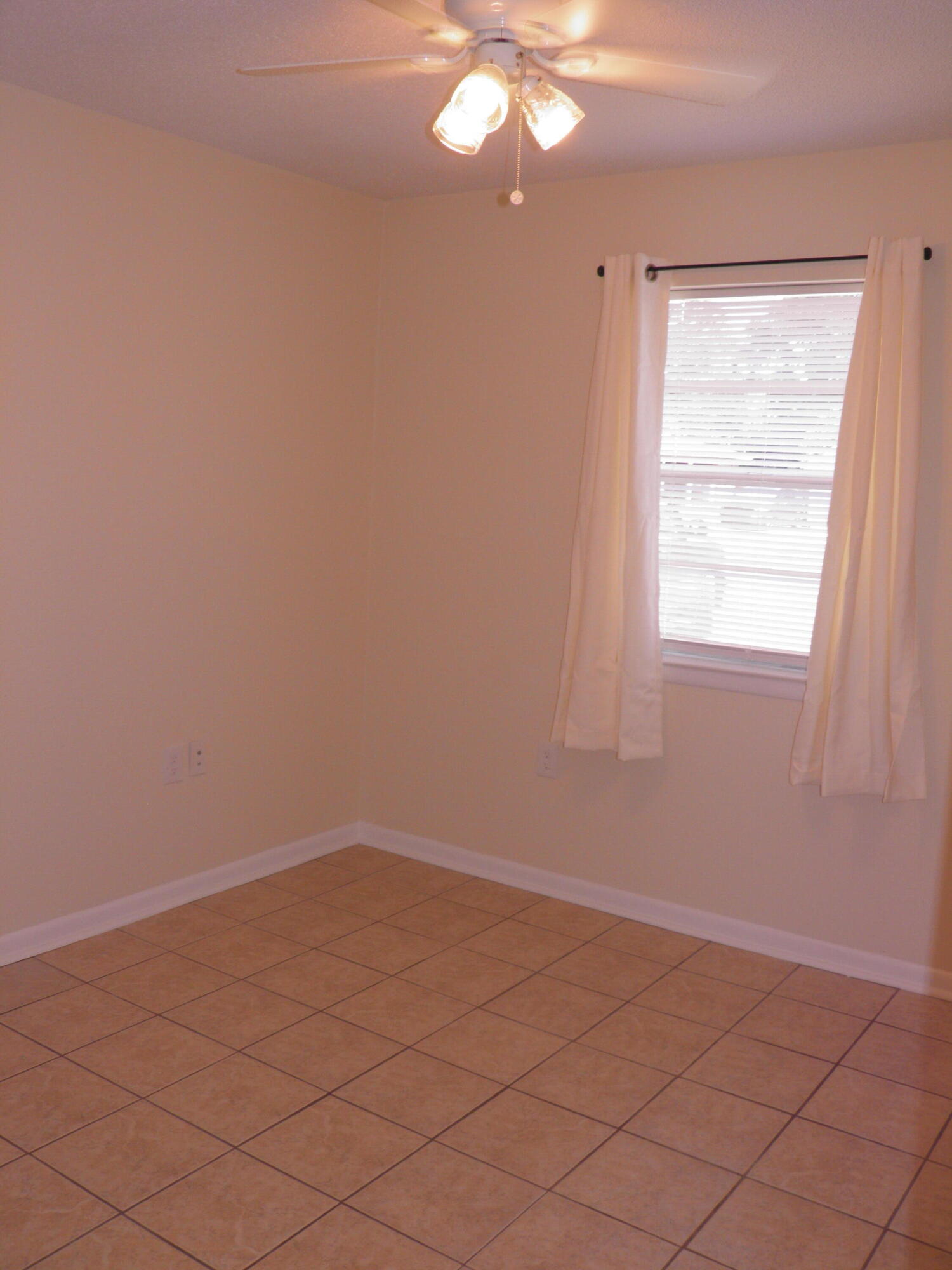 OAKLAND ADDN - Residential Lease