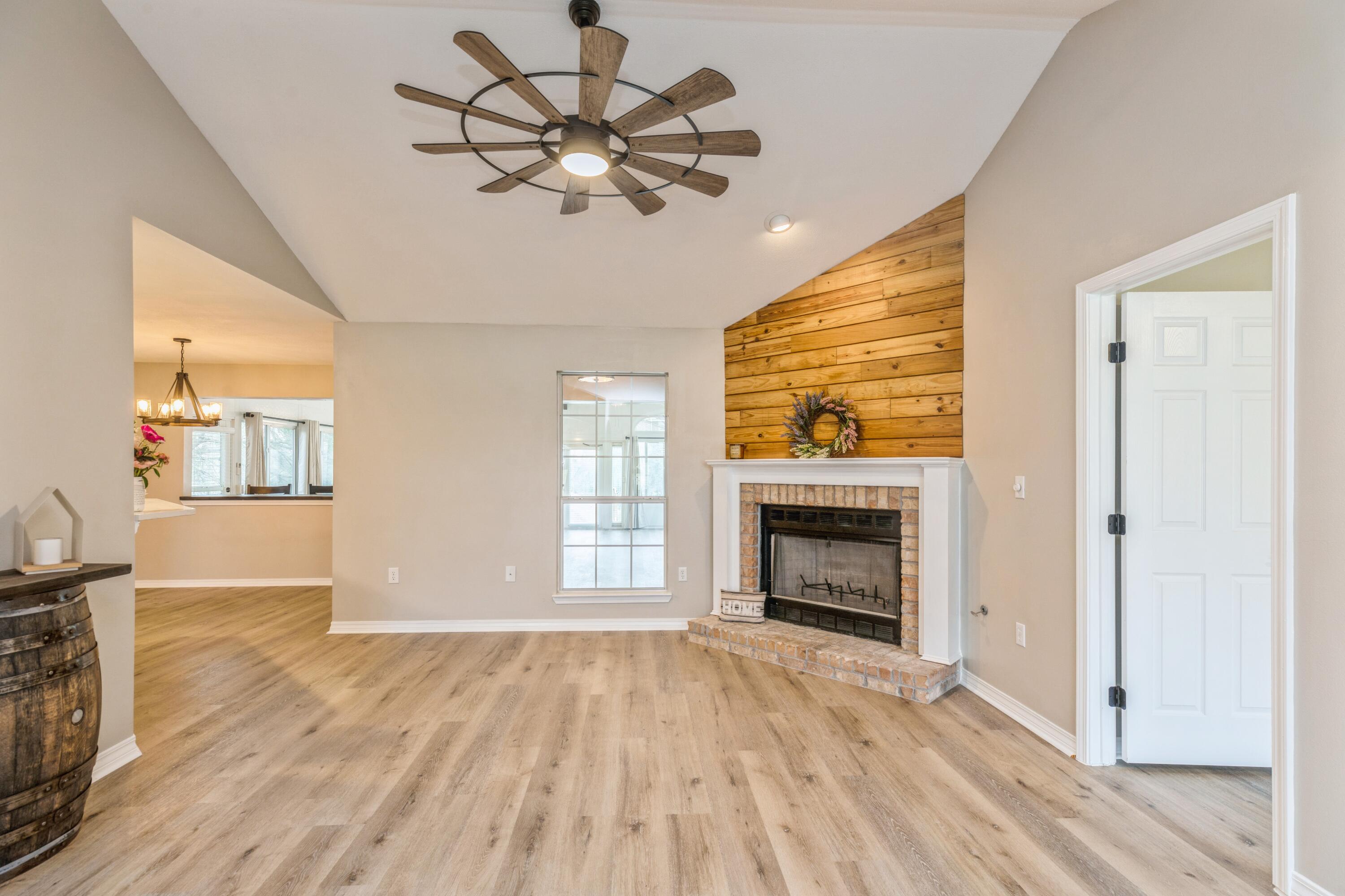 RIVERCHASE S/D PH 3 - Residential