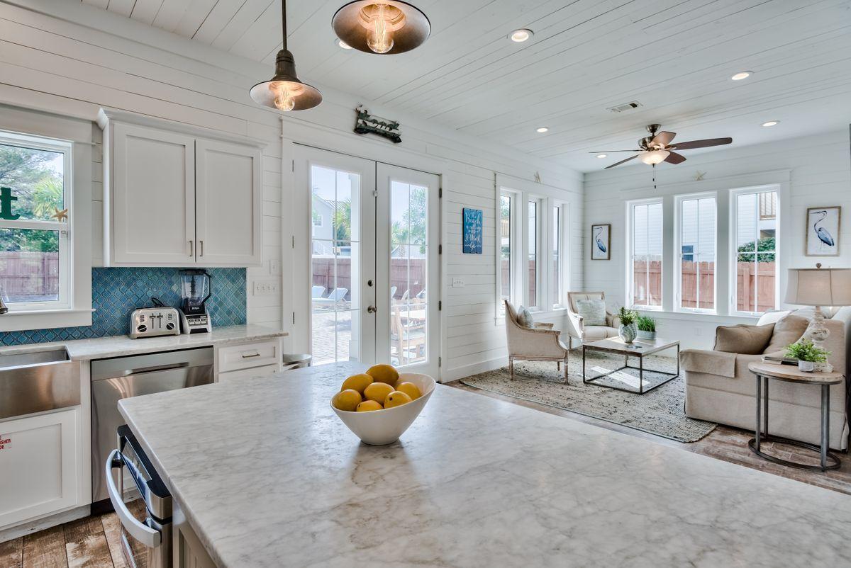 CRYSTAL BEACH - Residential