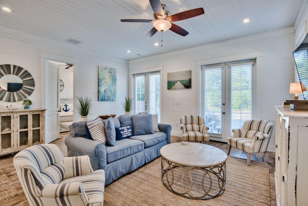 CRYSTAL BEACH - Residential