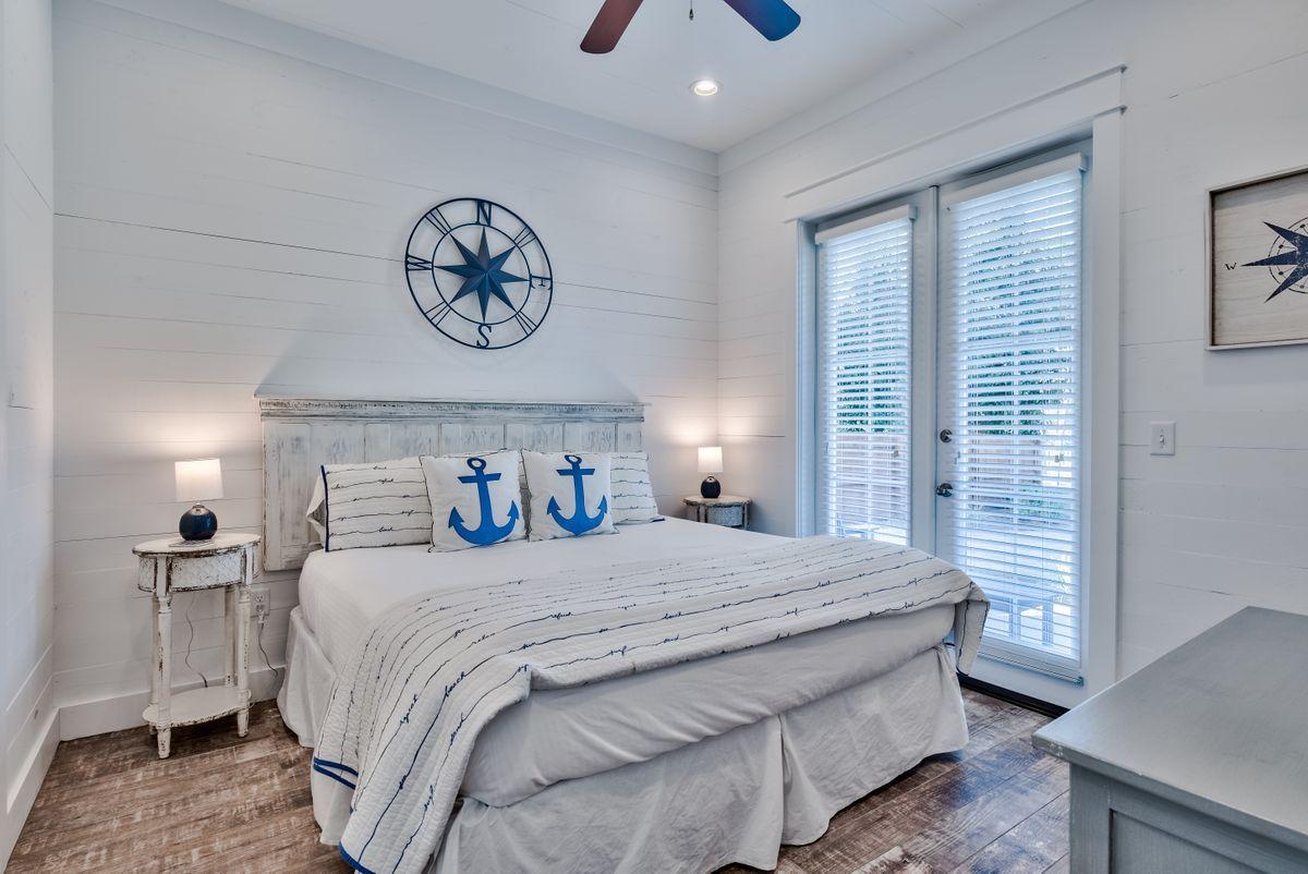 CRYSTAL BEACH - Residential
