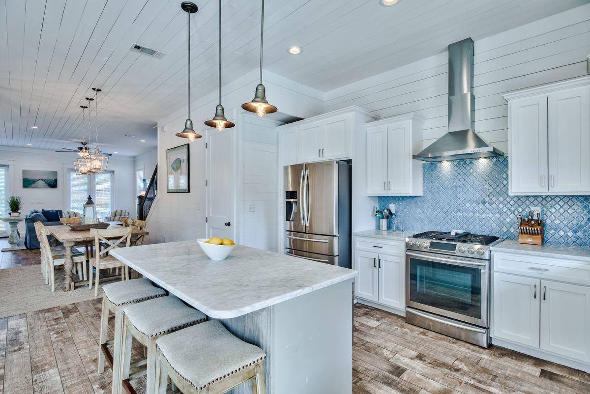 CRYSTAL BEACH - Residential