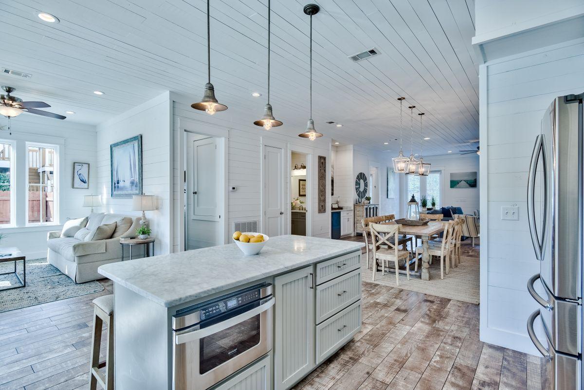 CRYSTAL BEACH - Residential
