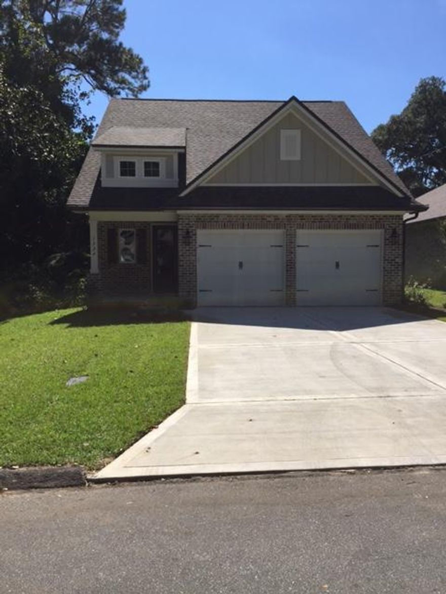 New Construction in the Heart of Niceville. New two-story ''Tahoe'' floor plan, four bedroom, two and a half bath. Brick and Hardie Siding, Low E Vinyl Windows, Covered Front Entry, Covered Rear Porch. Nice Rear Yard. 9 Foot Ceilings, Orange Peal Texture Drywall, Upgraded trim including crown molding, cased openings and windows. Laminate, tile and carpet floor coverings. Good Quality Kitchen cabinets with soft close drawers and granite counter tops throughout. Stainless Frididaire appliance package. Moen plumbing fixtures and Brushed nickel lighting package. Drop space off garage entry. Double vanity in Master Bath. 2-10 Home Buyers Warranty. Please come see this home.