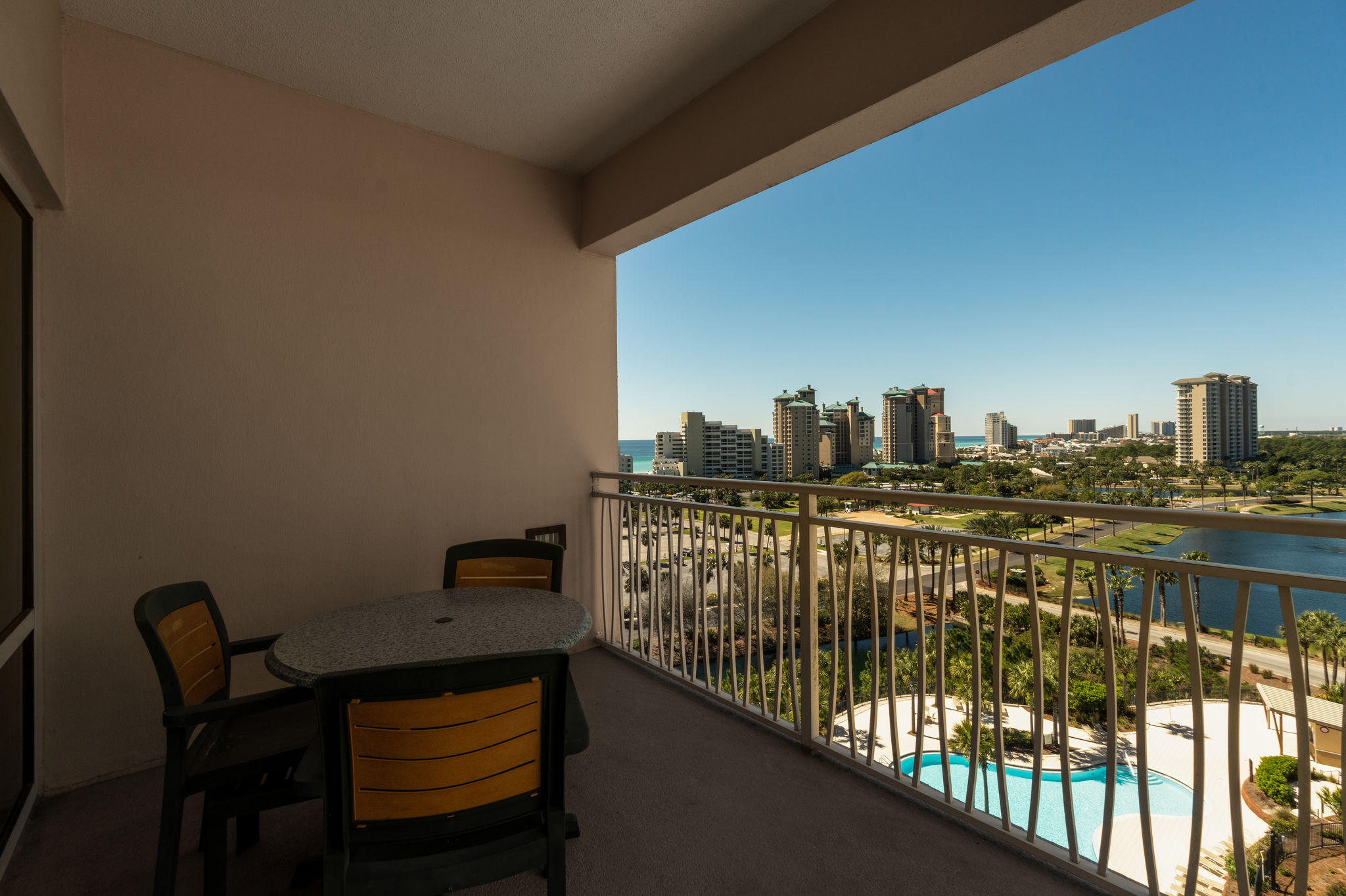 LUAU II - Residential