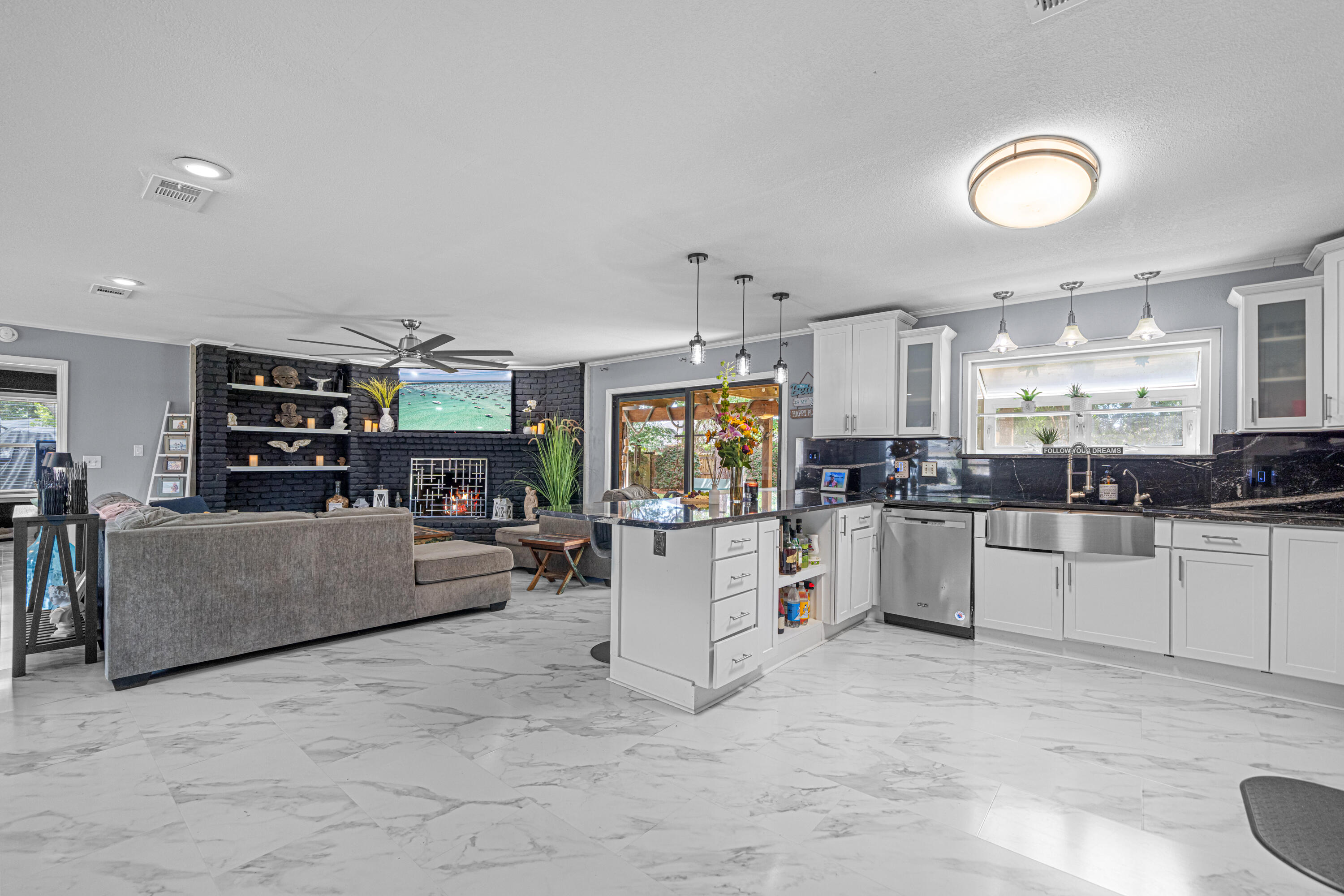 INDIAN BAYOU - Residential