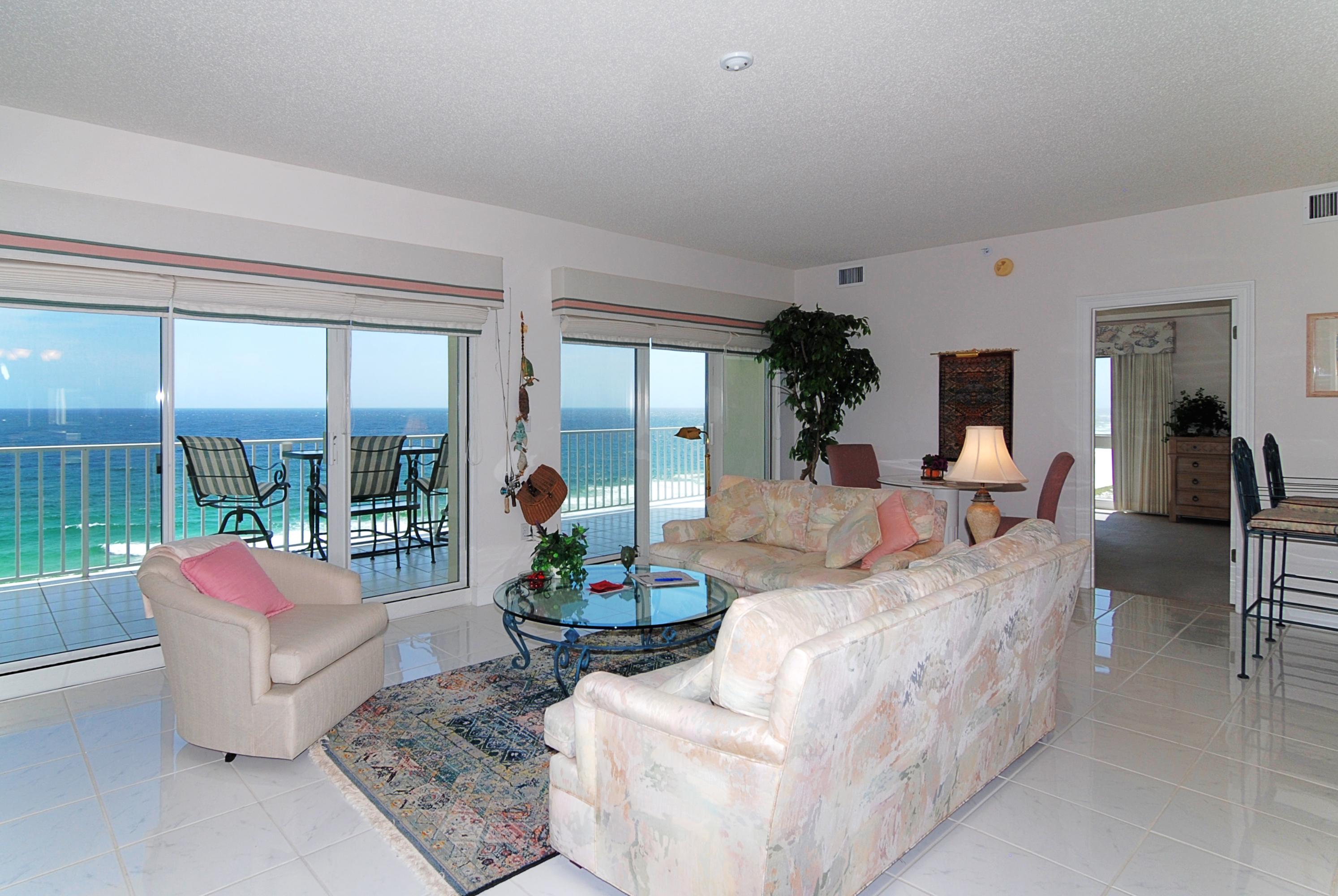 HOLIDAY ISLE TOWERS CONDO - Residential