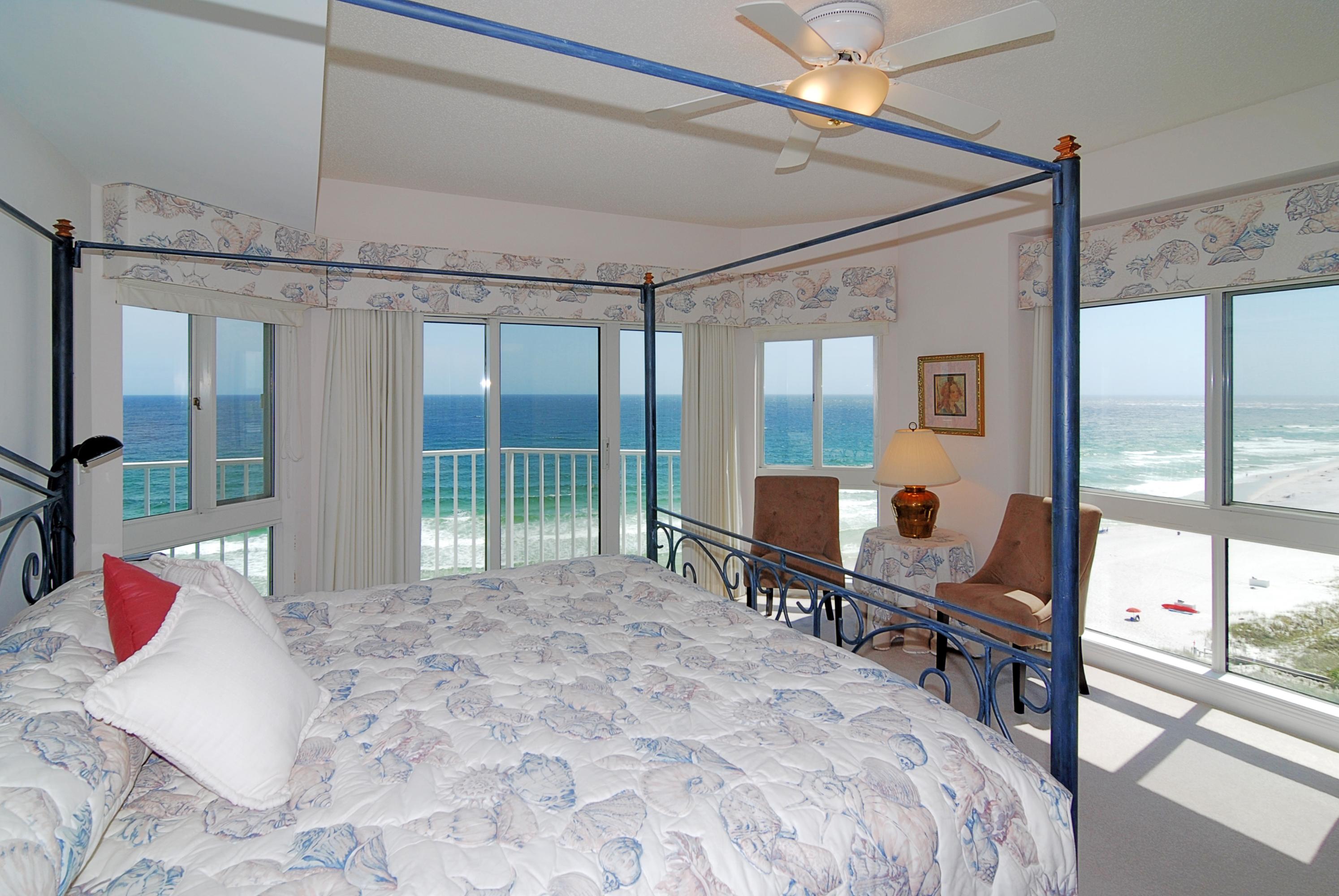 HOLIDAY ISLE TOWERS CONDO - Residential