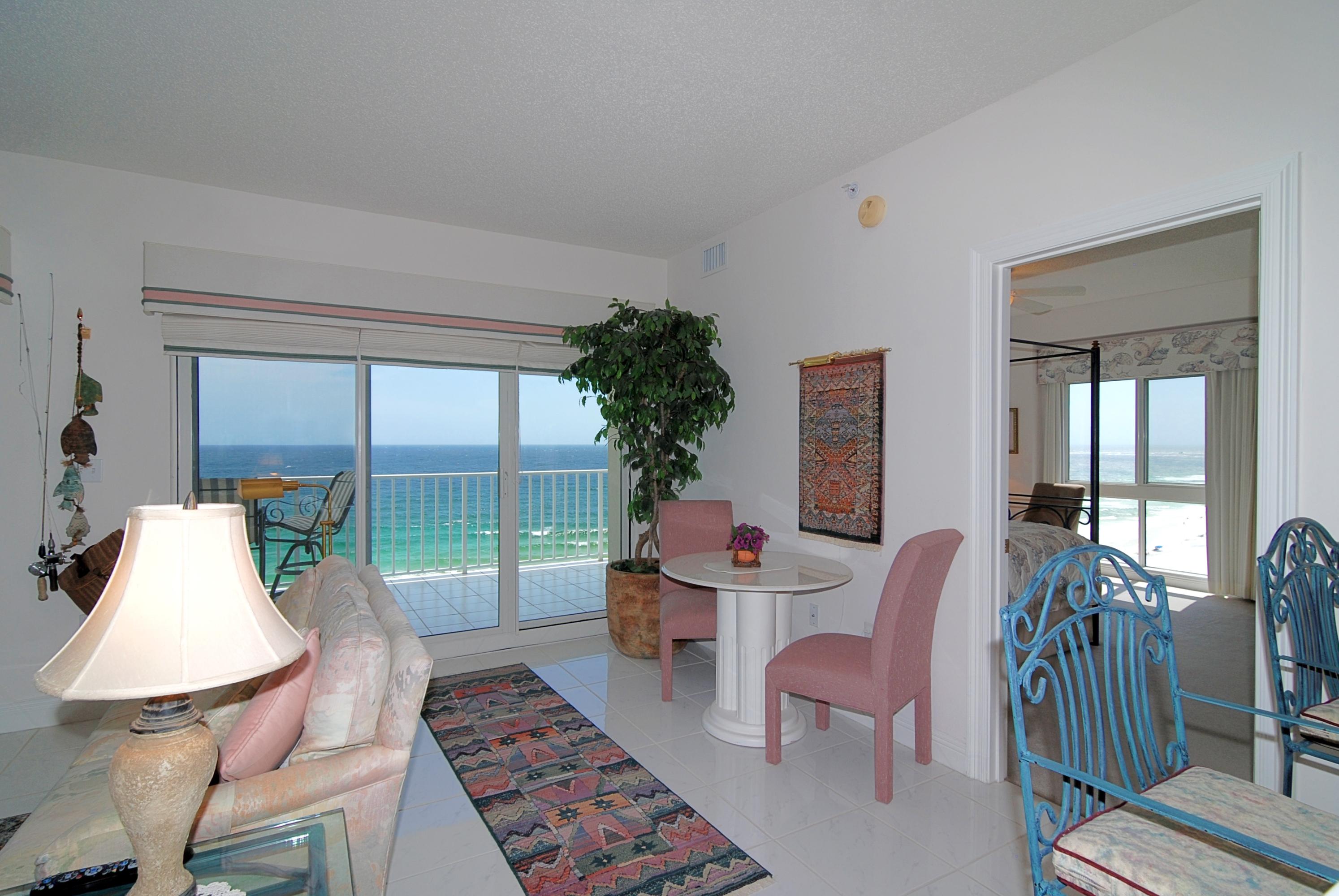 HOLIDAY ISLE TOWERS CONDO - Residential