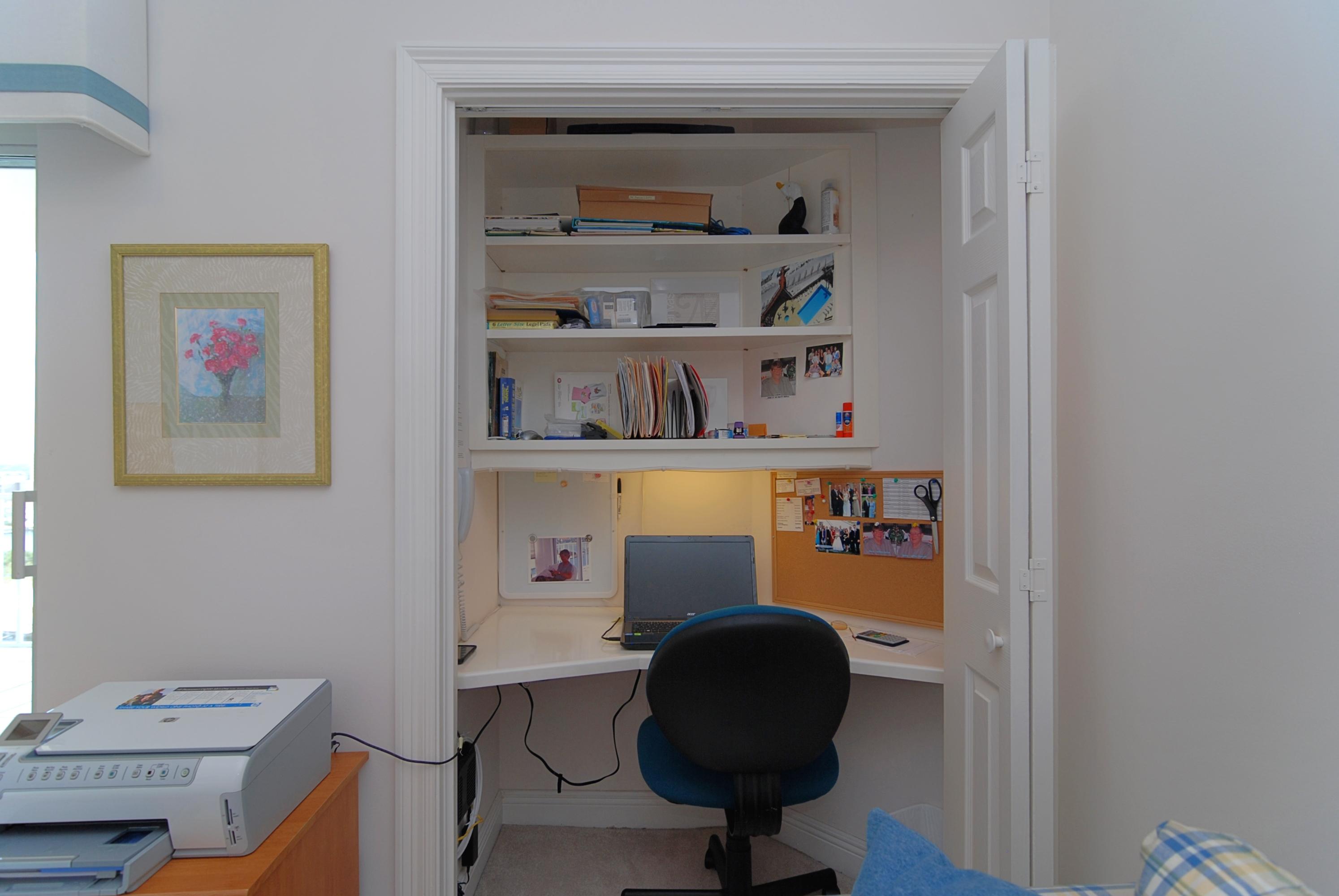 HOLIDAY ISLE TOWERS CONDO - Residential