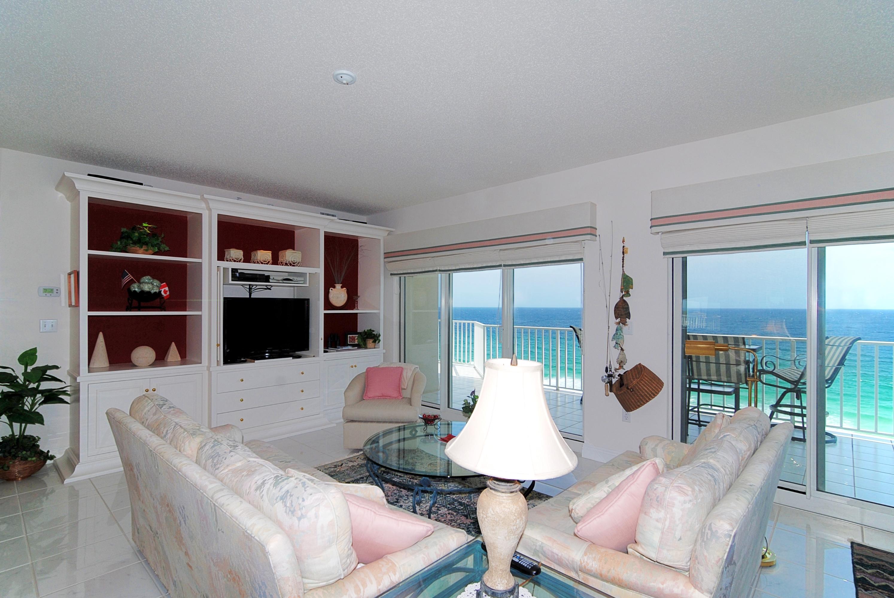 HOLIDAY ISLE TOWERS CONDO - Residential